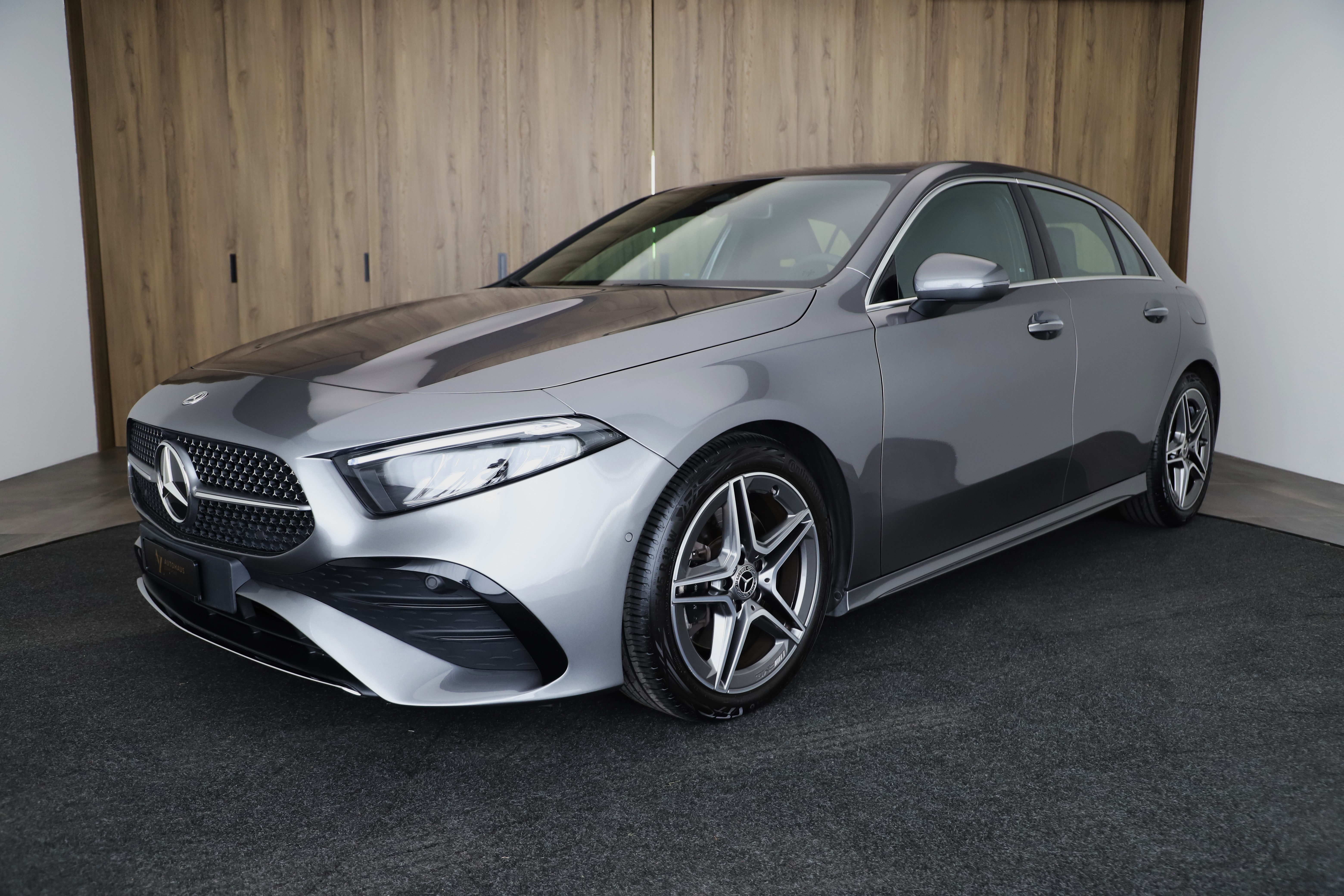 MERCEDES-BENZ A 220 d AMG Line Facelift