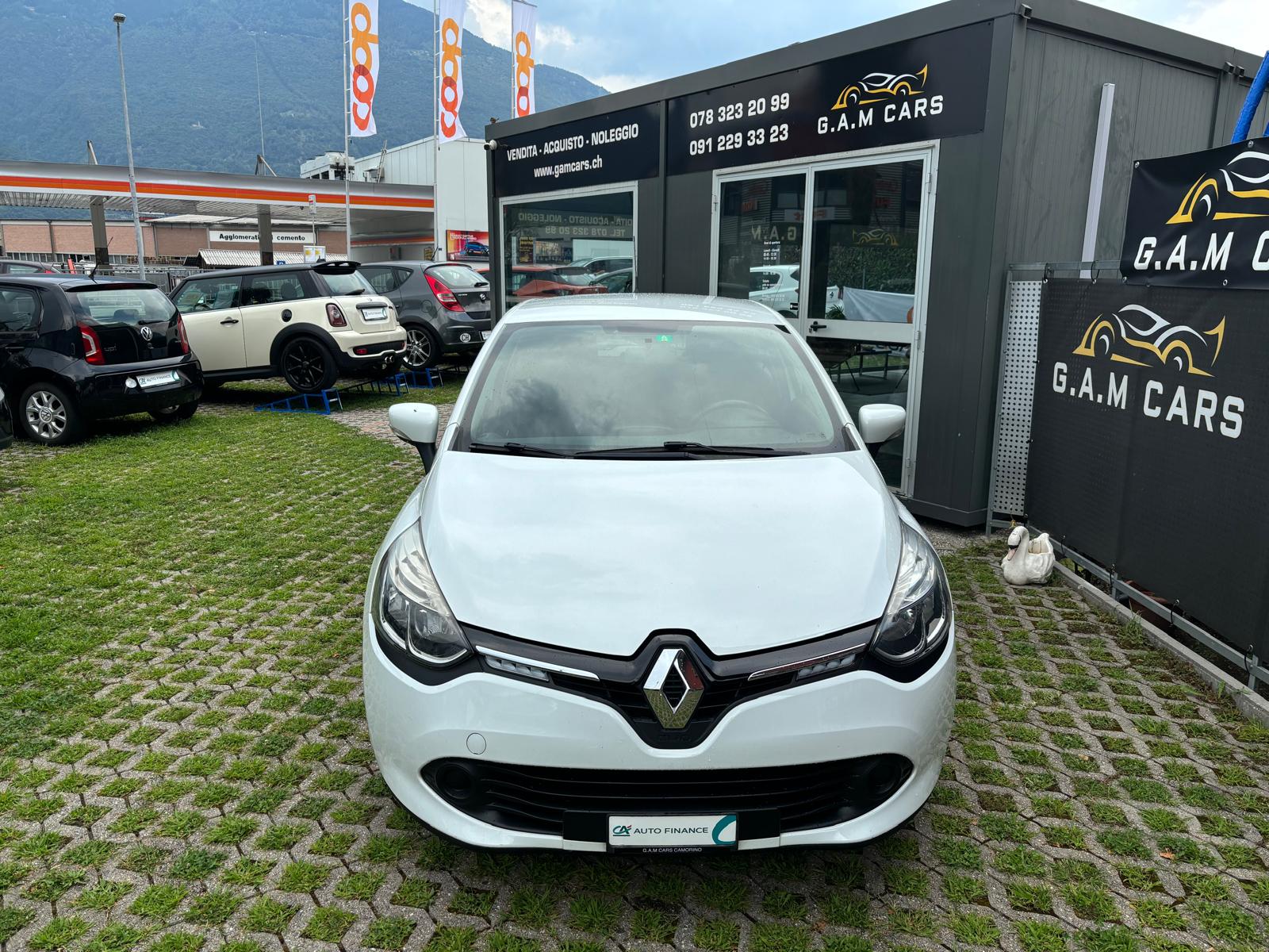 RENAULT Clio 1.2 16V Expression