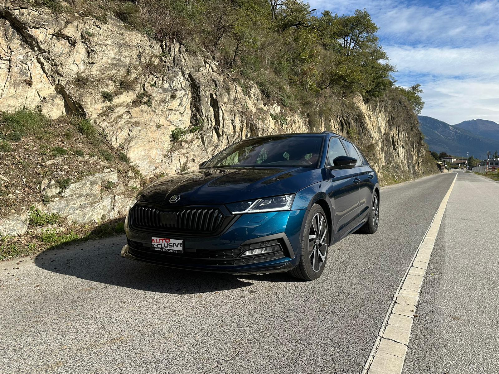 SKODA Octavia Combi 2.0 TSI SportLine DSG 4x4