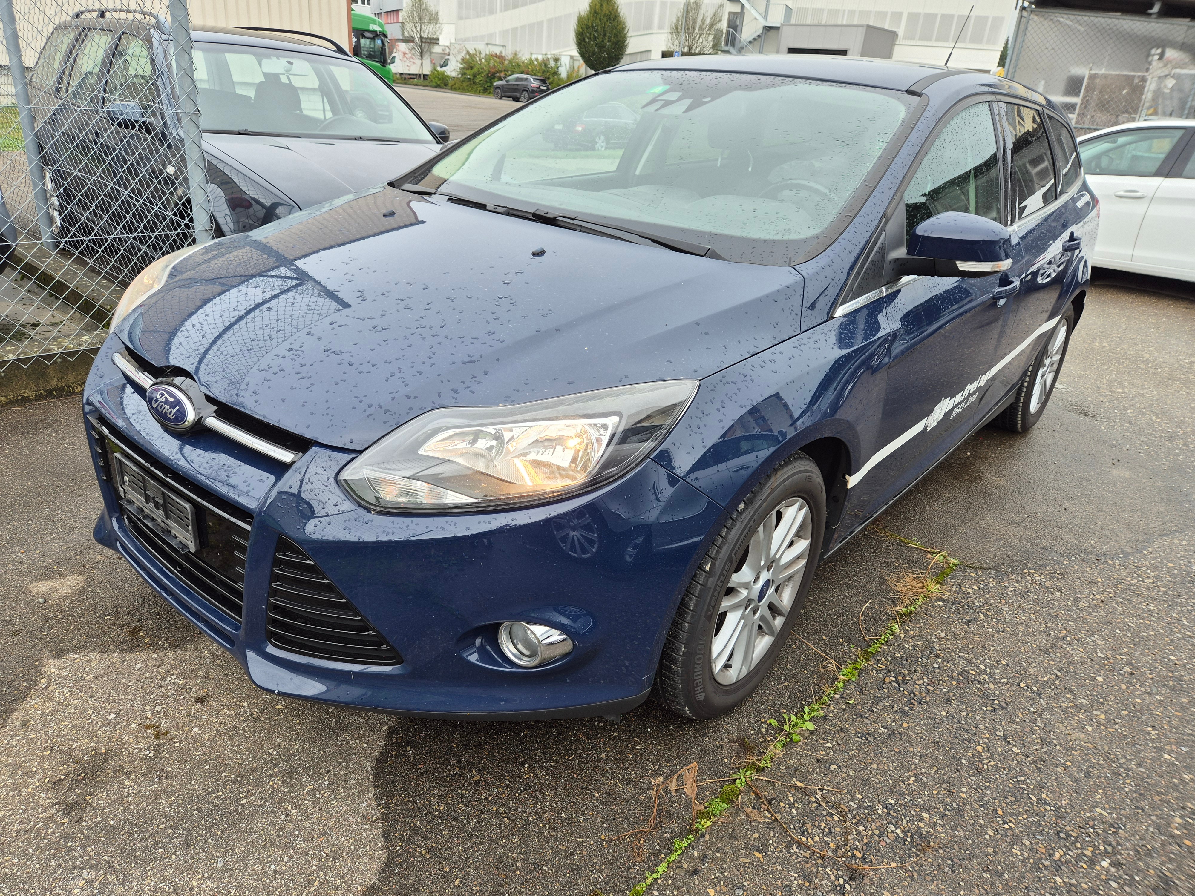 FORD Focus 1.6i VCT Titanium PowerShift