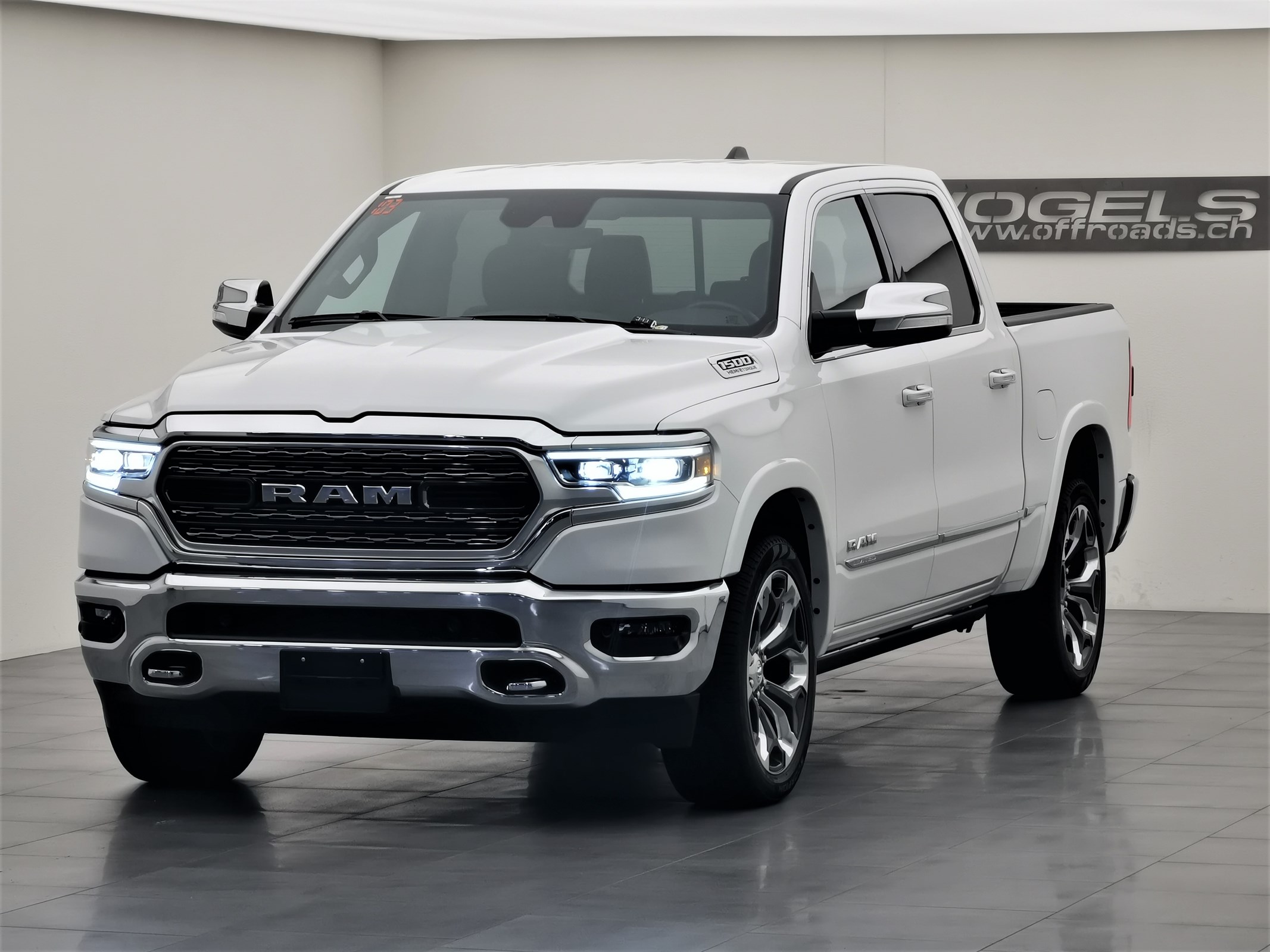 DODGE Ram 1500 5.7 Limited eTorque