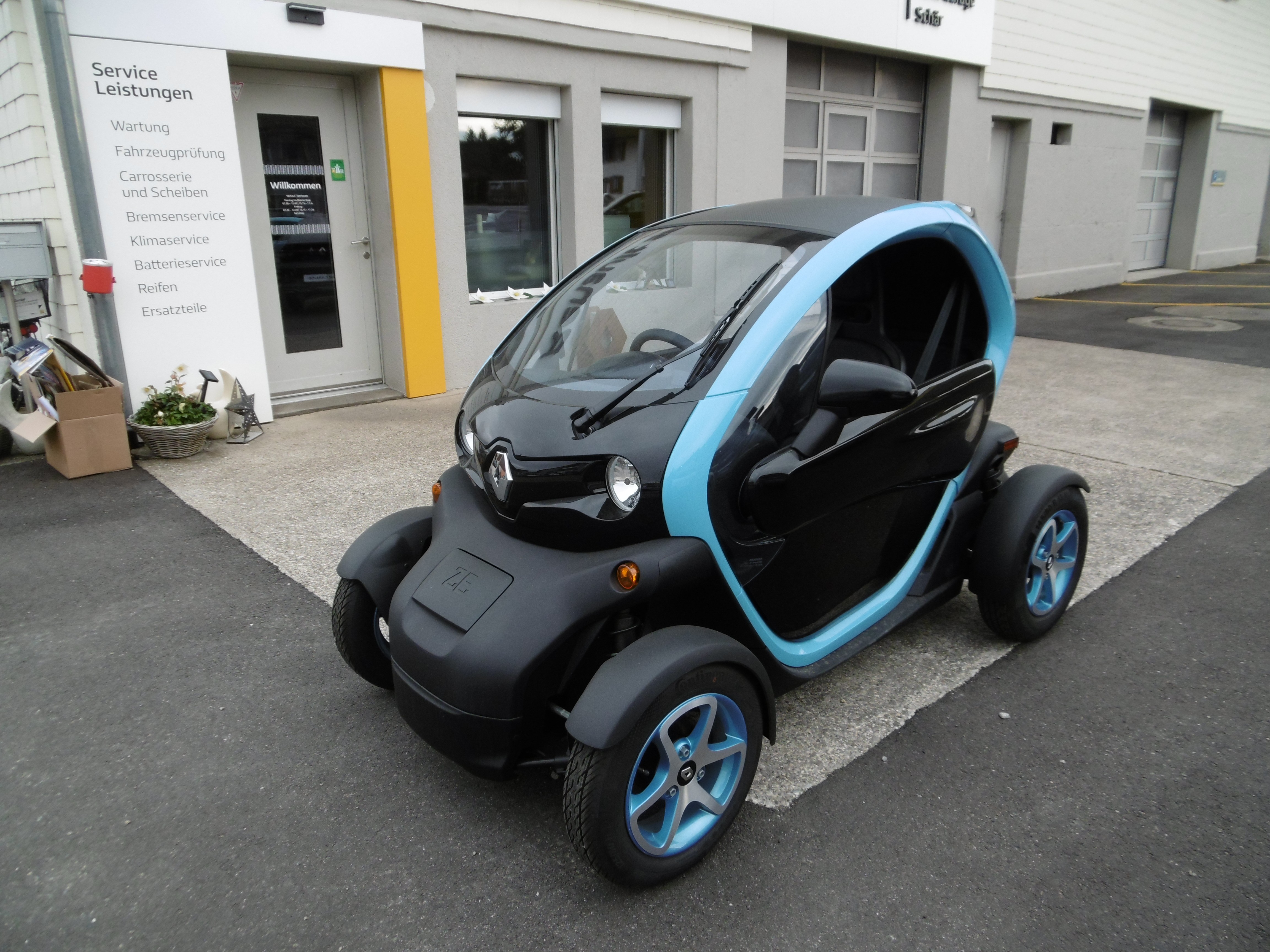 RENAULT Twizy FP Intens Black inkl. Batterie