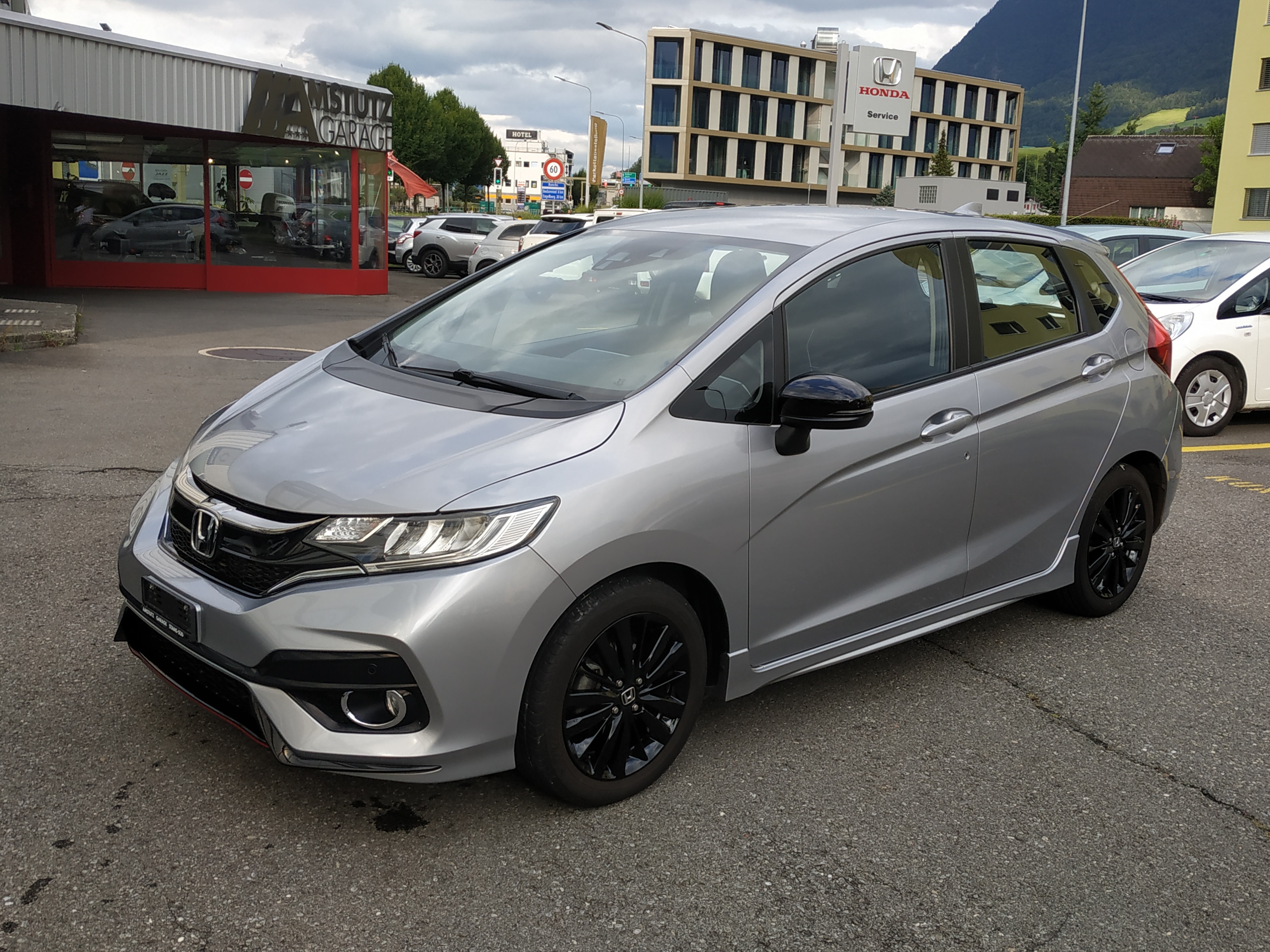 HONDA Jazz 1.5i-VTEC Dynamic CVT