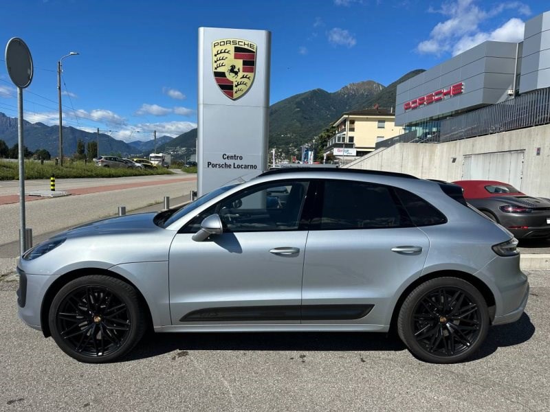 PORSCHE MACAN GTS