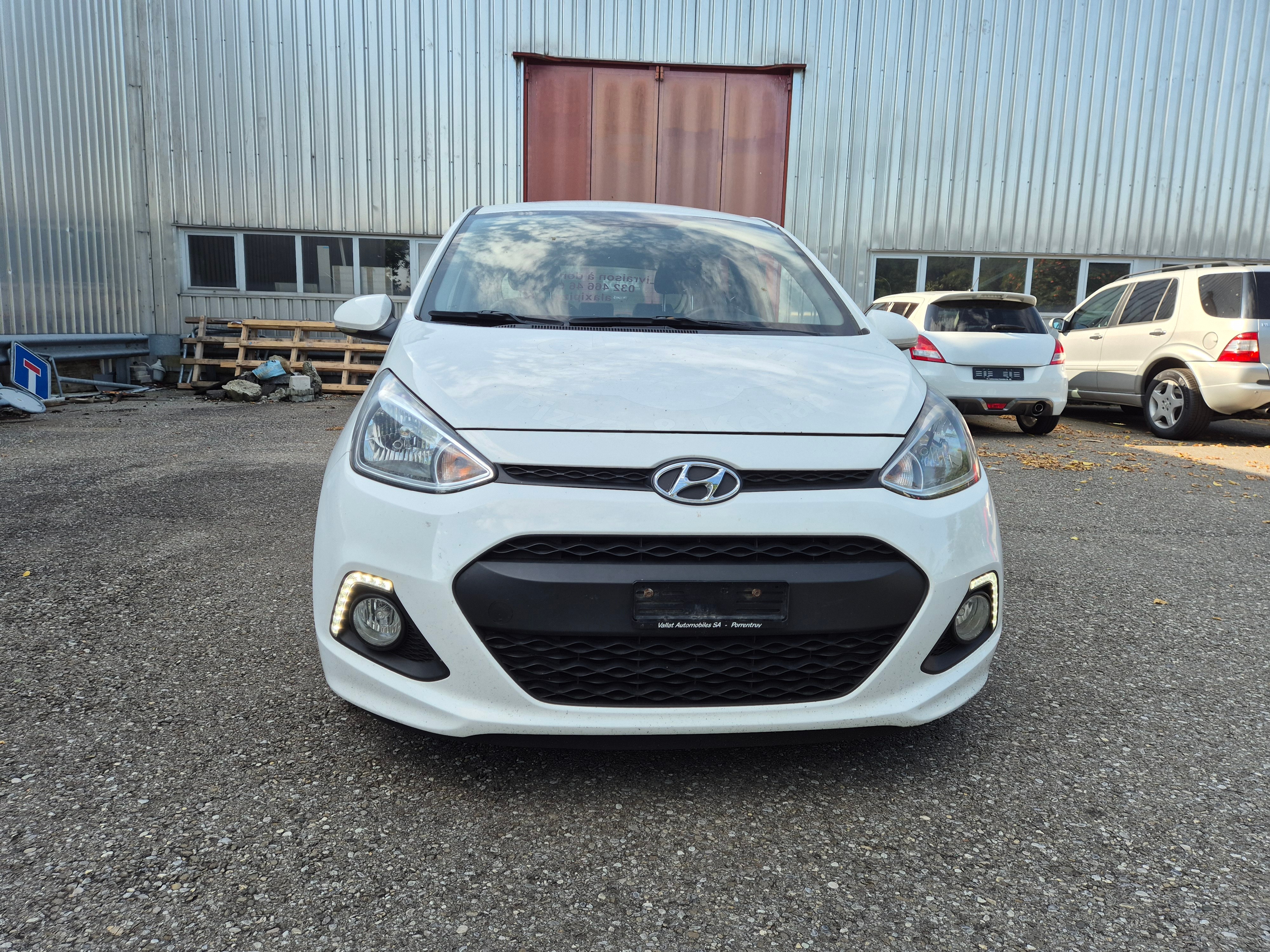 HYUNDAI i10 1.2 Amplia