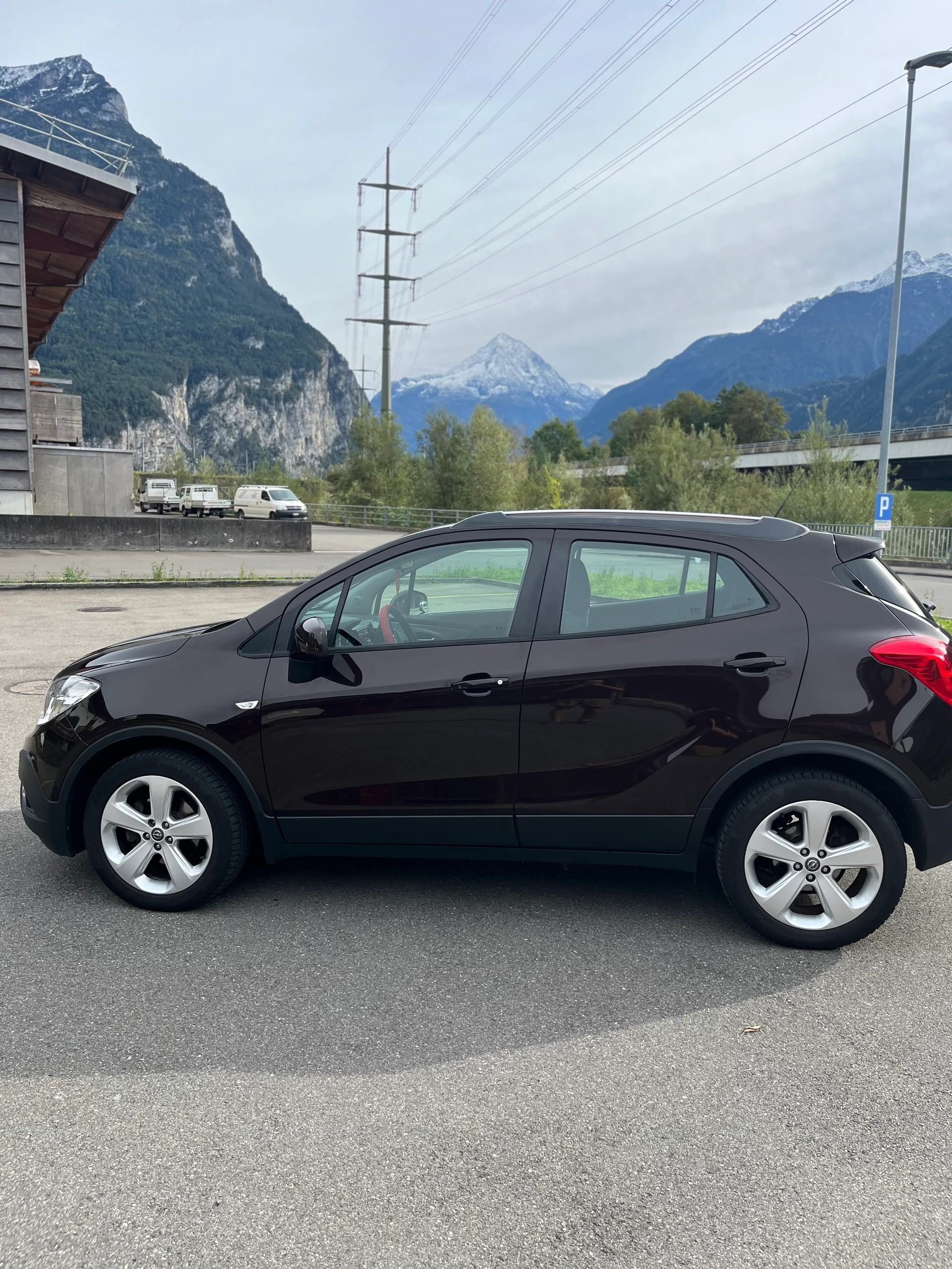 VOLVO OPEL MOKKA