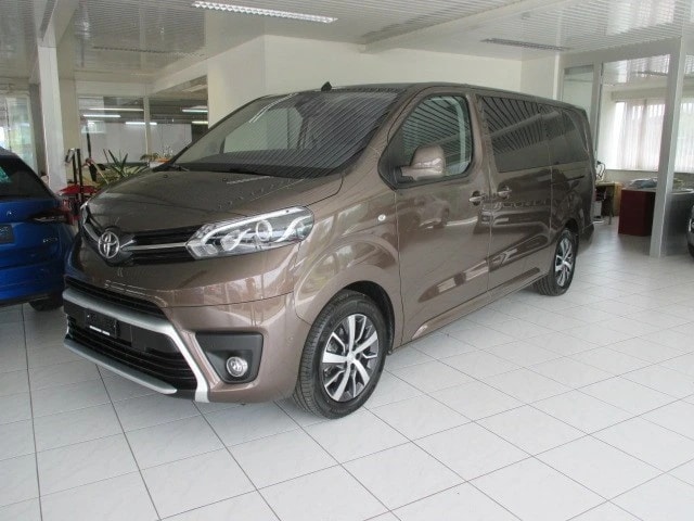 TOYOTA Proace Verso L2 2.0 D-4D Trend Long Automatic