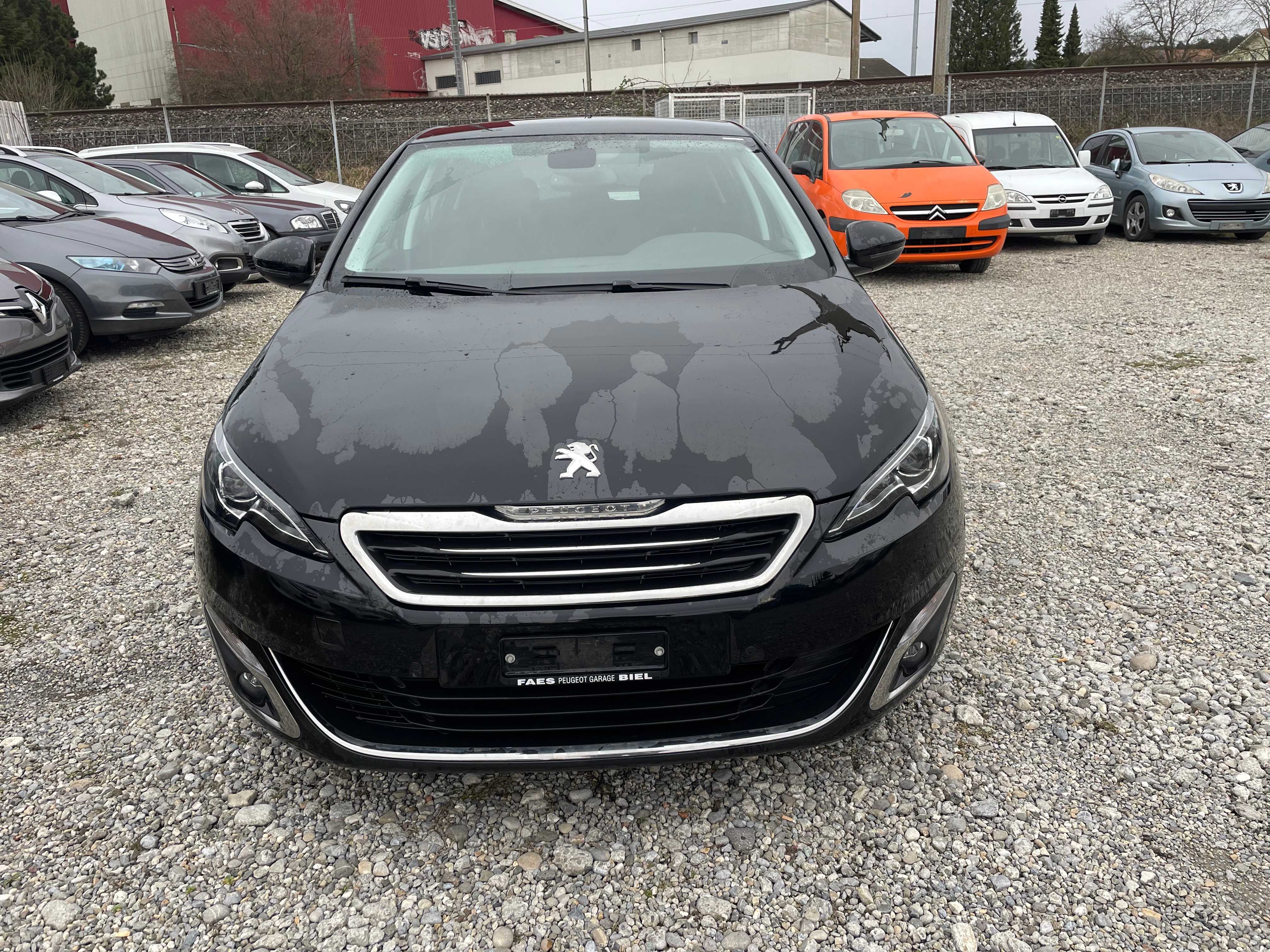 PEUGEOT 308 1.2 THP Allure