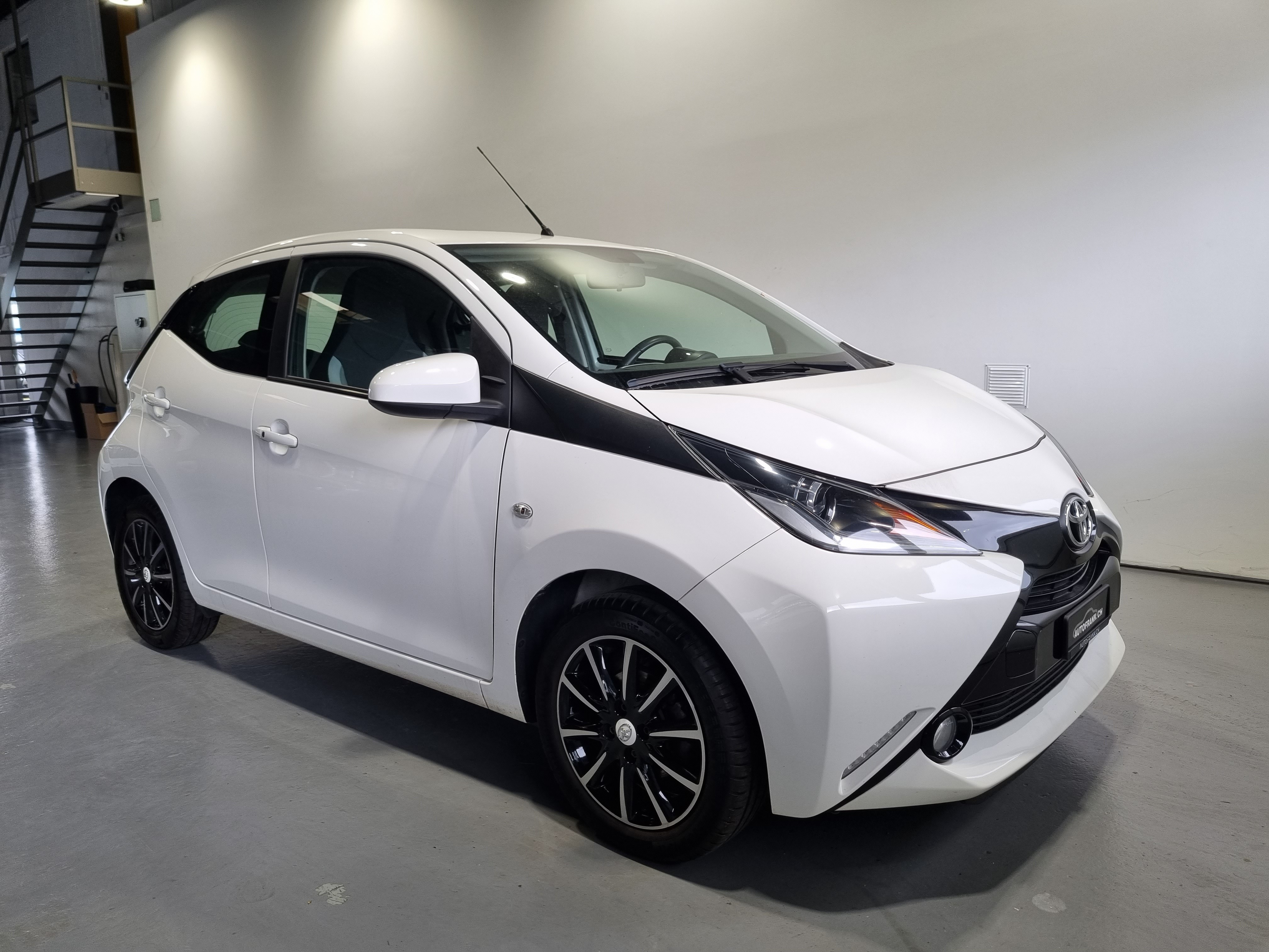 TOYOTA Aygo 1.0 VVT-i Trend