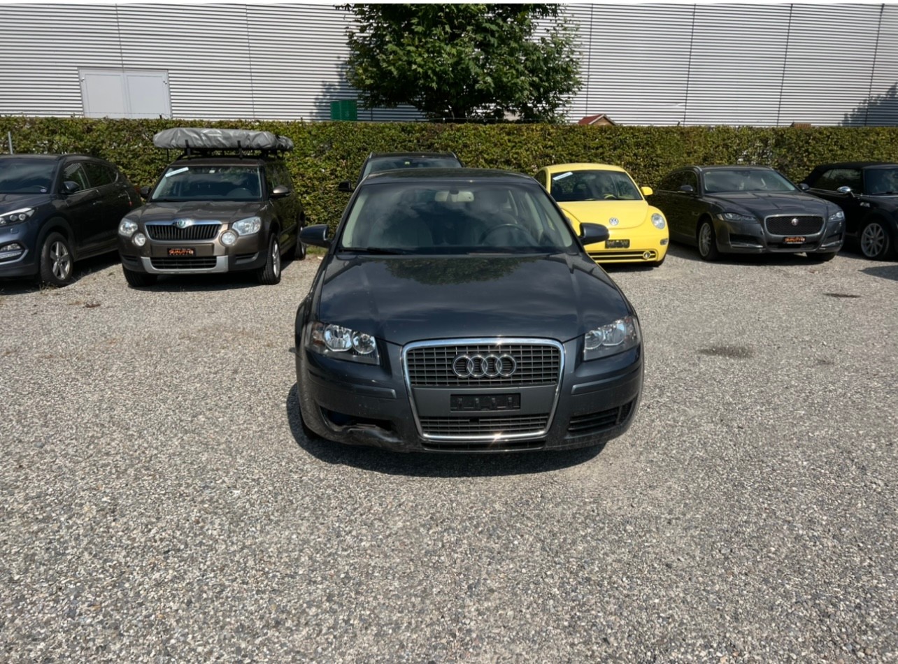 AUDI A3 Sportback 1.6 FSI Ambiente