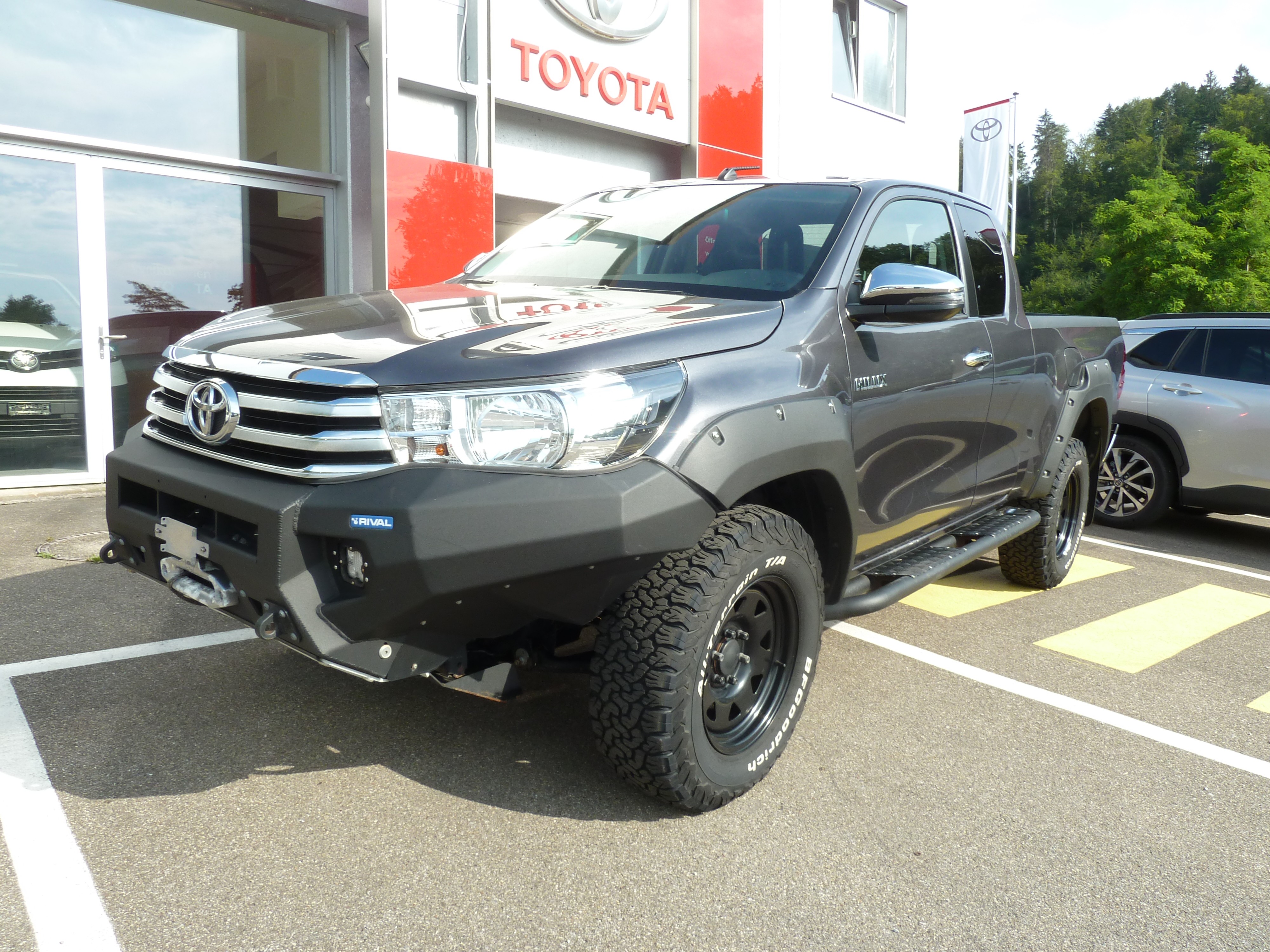 TOYOTA Hilux 2.4D-4D Sol Extra Cab 4x4