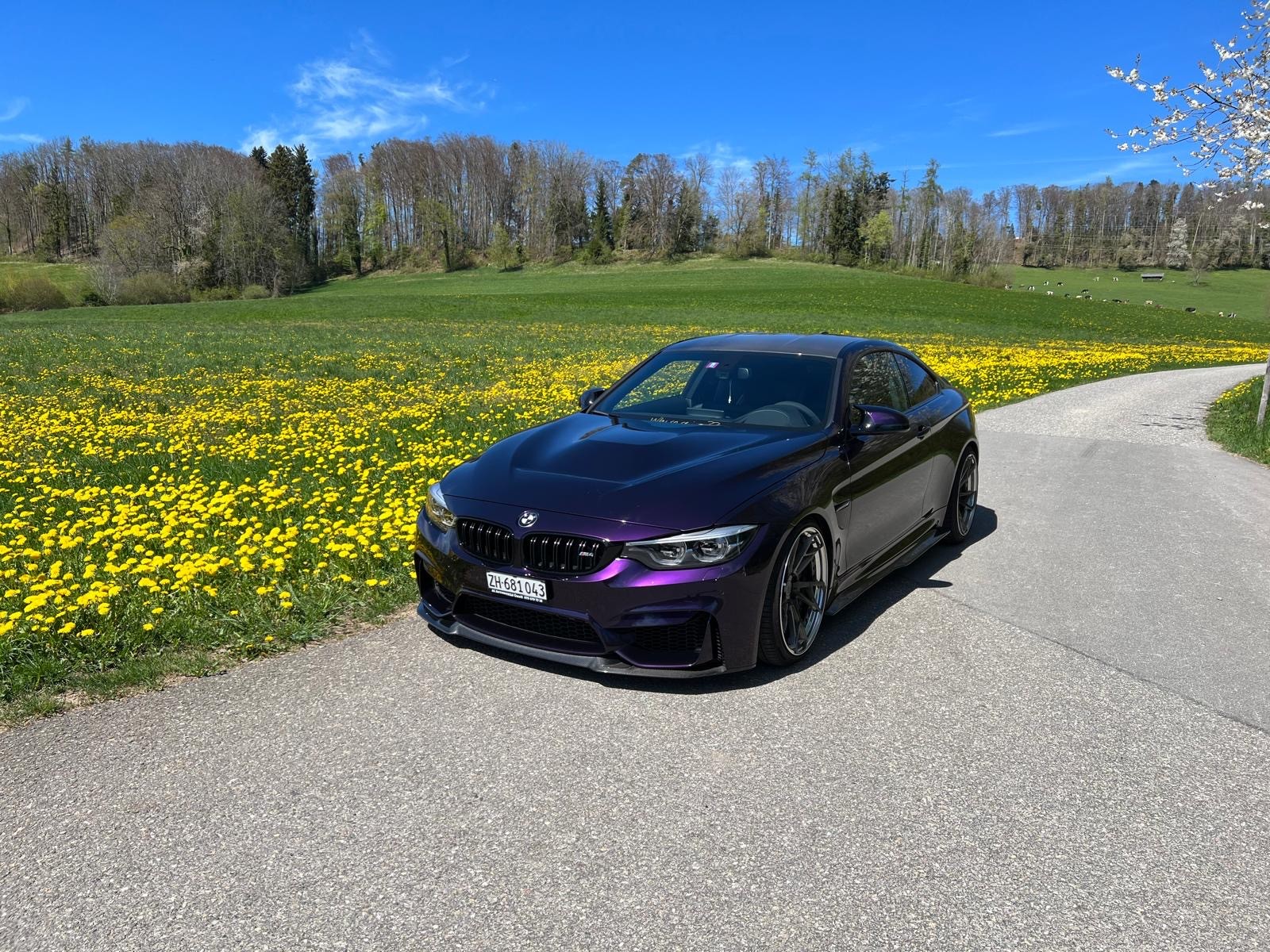 BMW M4 Coupé CS DKG