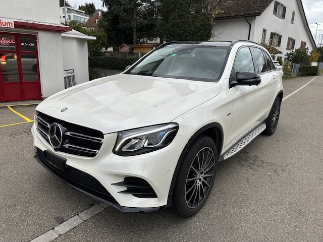 MERCEDES-BENZ GLC 350 e AMG Line 4Matic 7G-Tronic