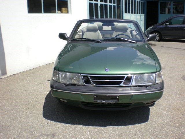 SAAB 900 SE 2.3i-16