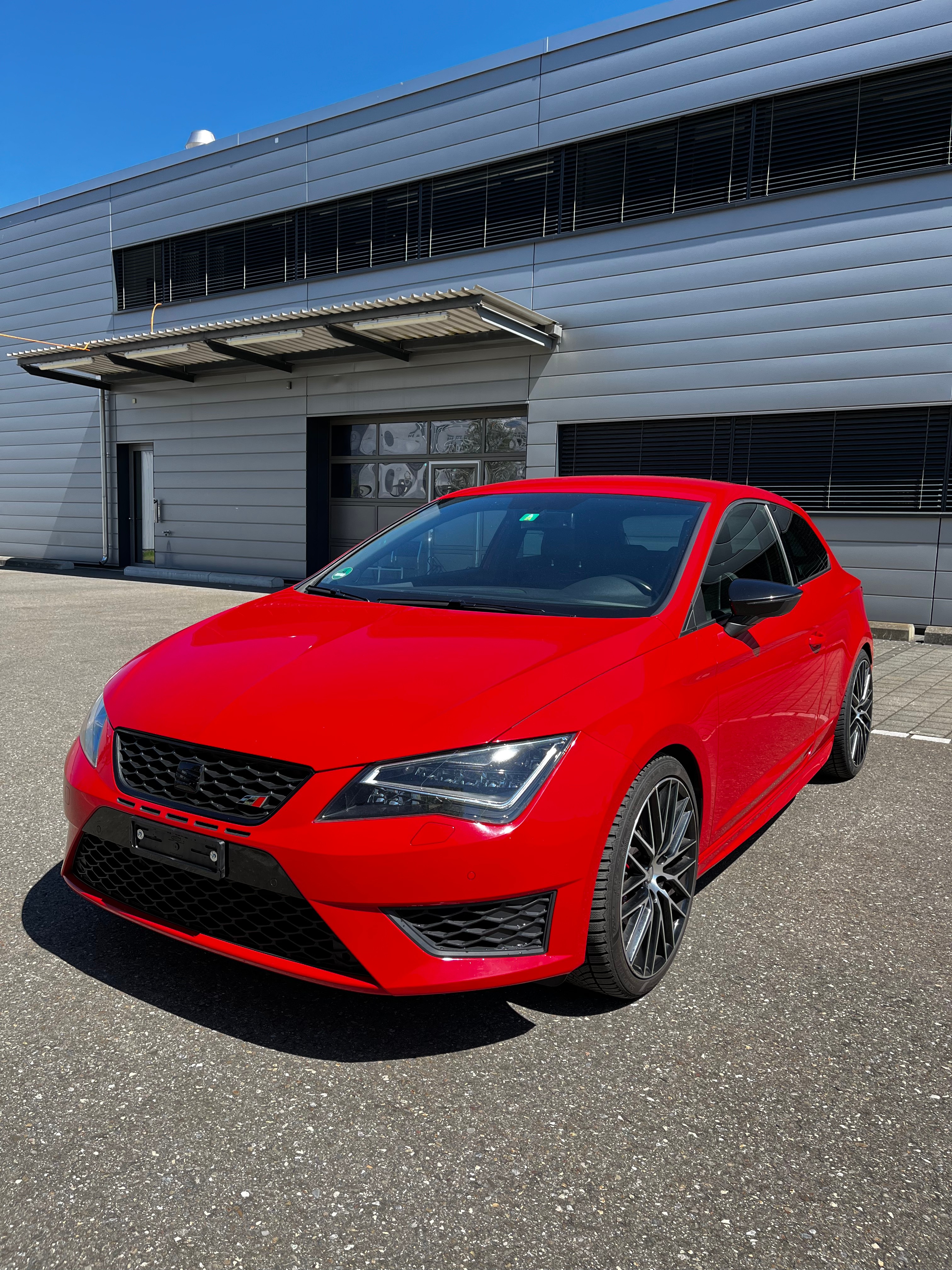 SEAT Leon SC 2.0 TSI Cupra 280