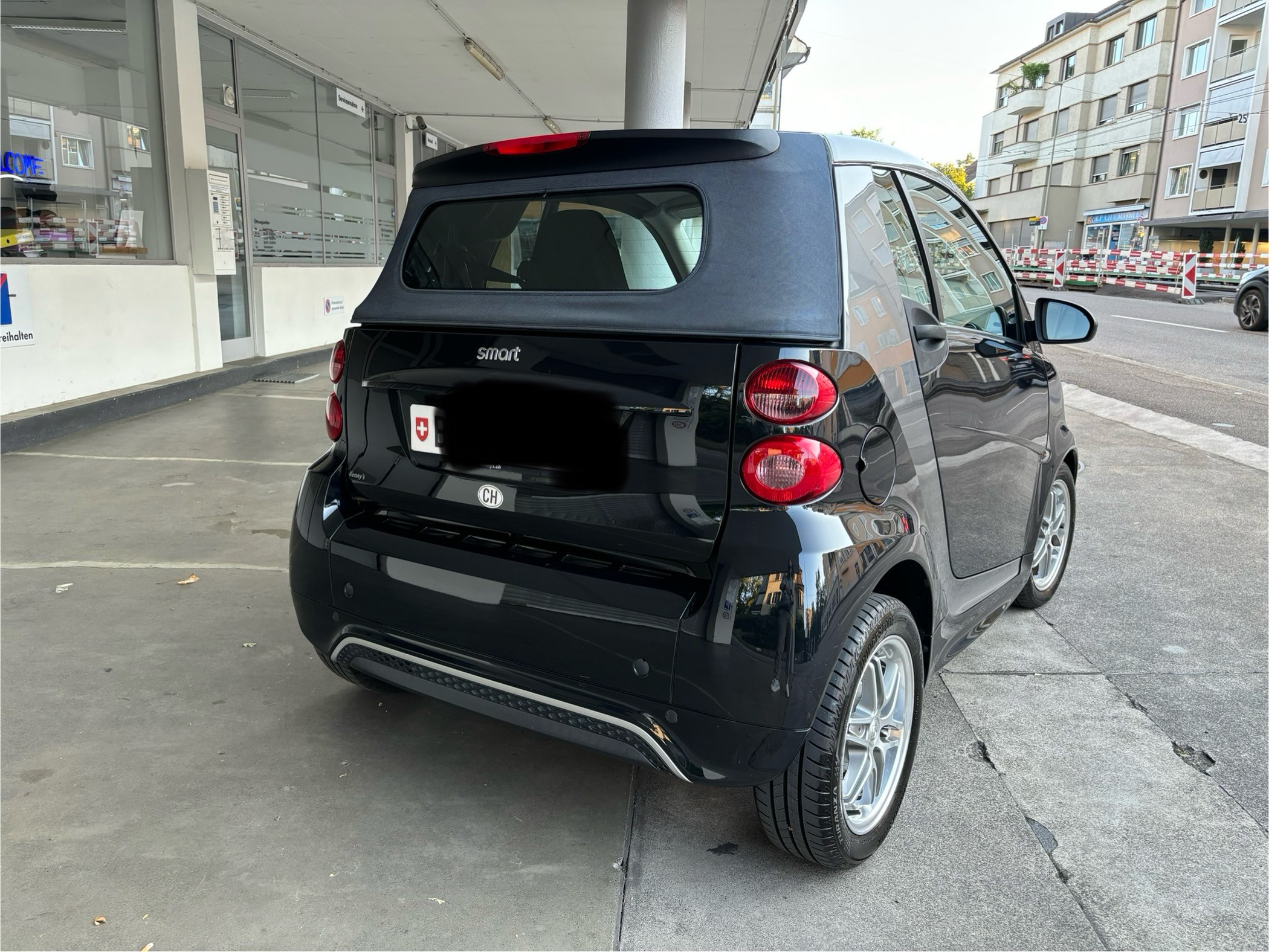 SMART fortwo pure mhd softouch cabriolet / Cabrio - schwarz