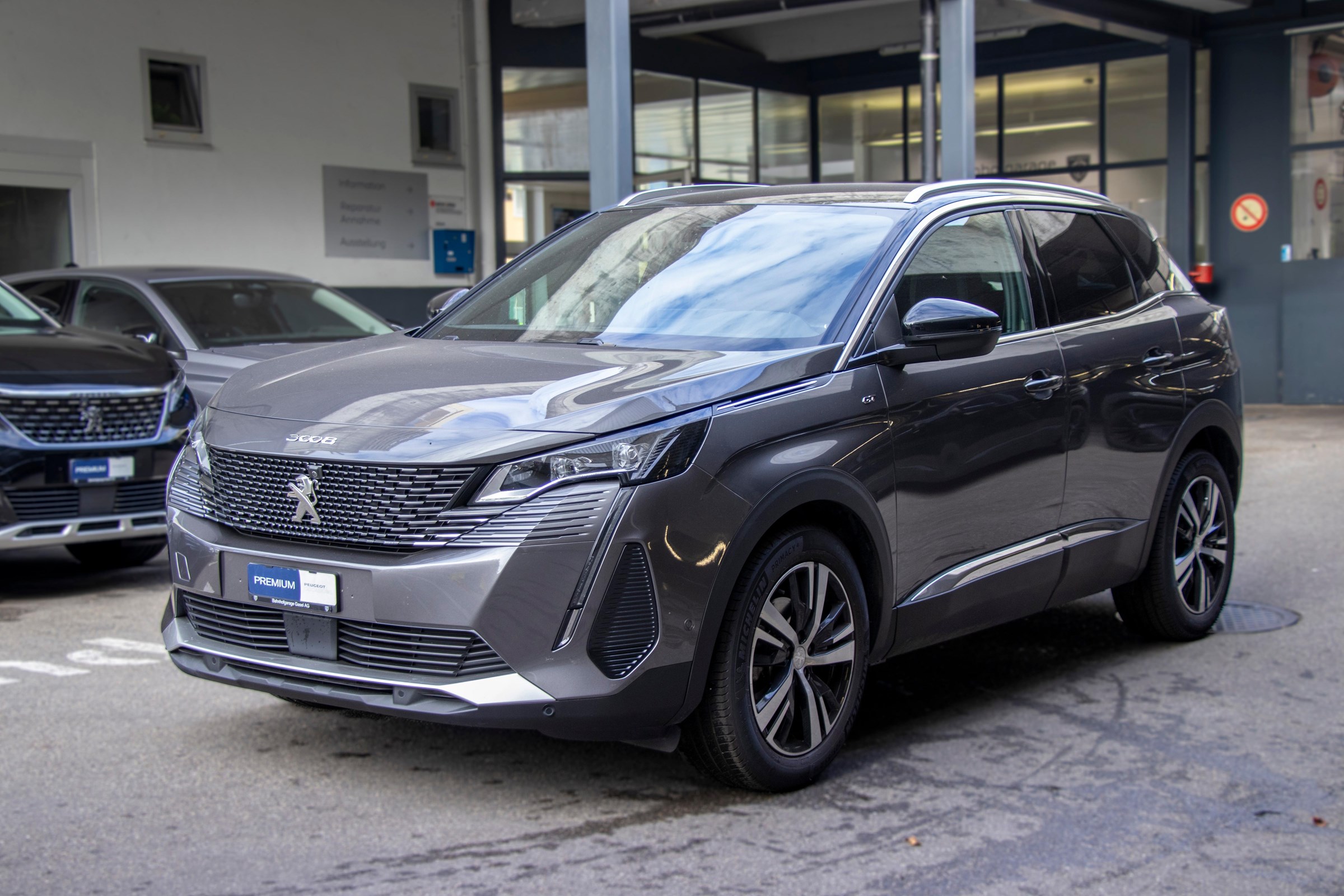 PEUGEOT 3008 1.5 BlueHDi GT