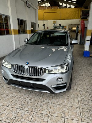 BMW X4 xDrive 20d xLine