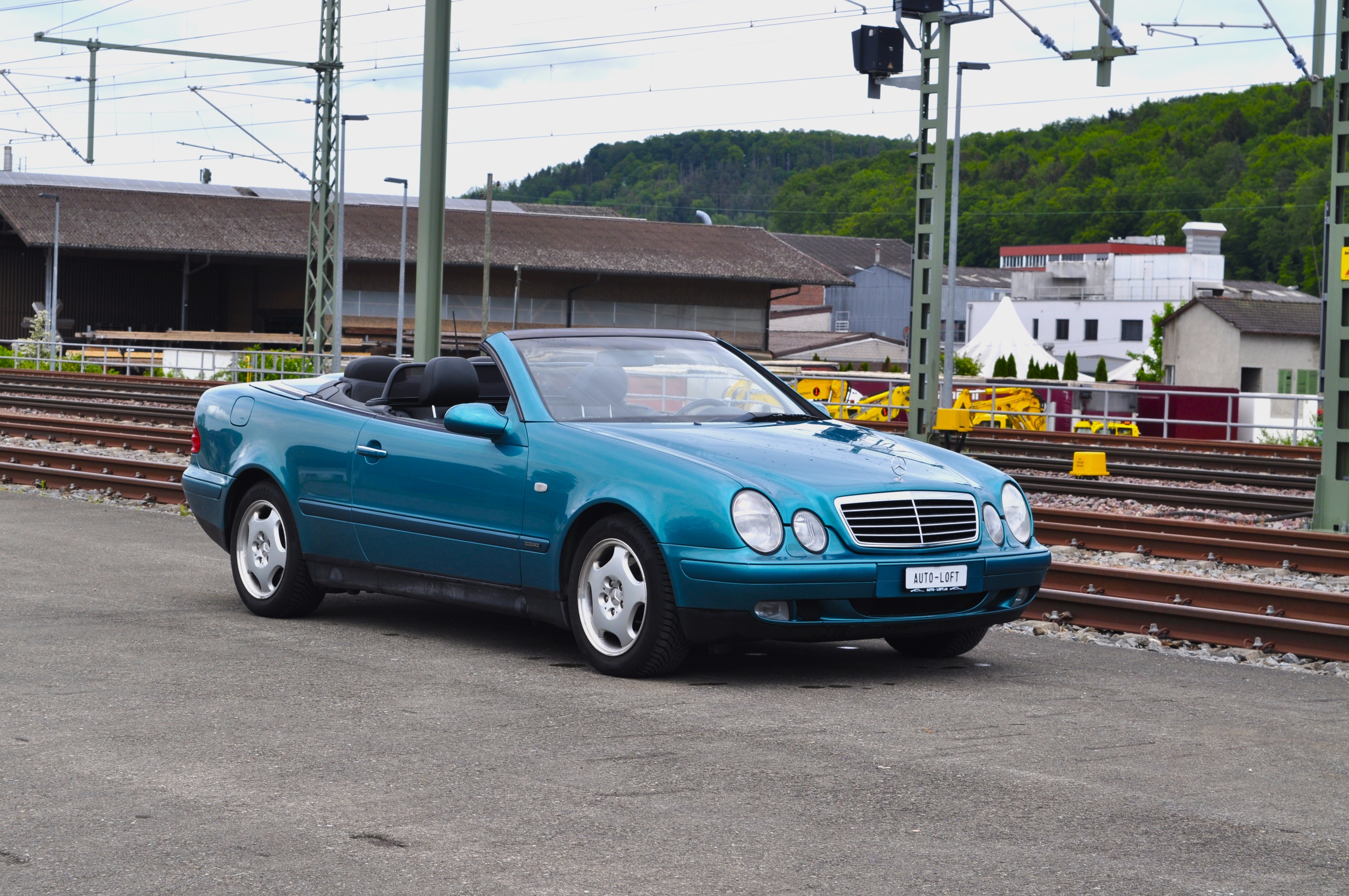 MERCEDES-BENZ CLK 320 Elégance Automatic