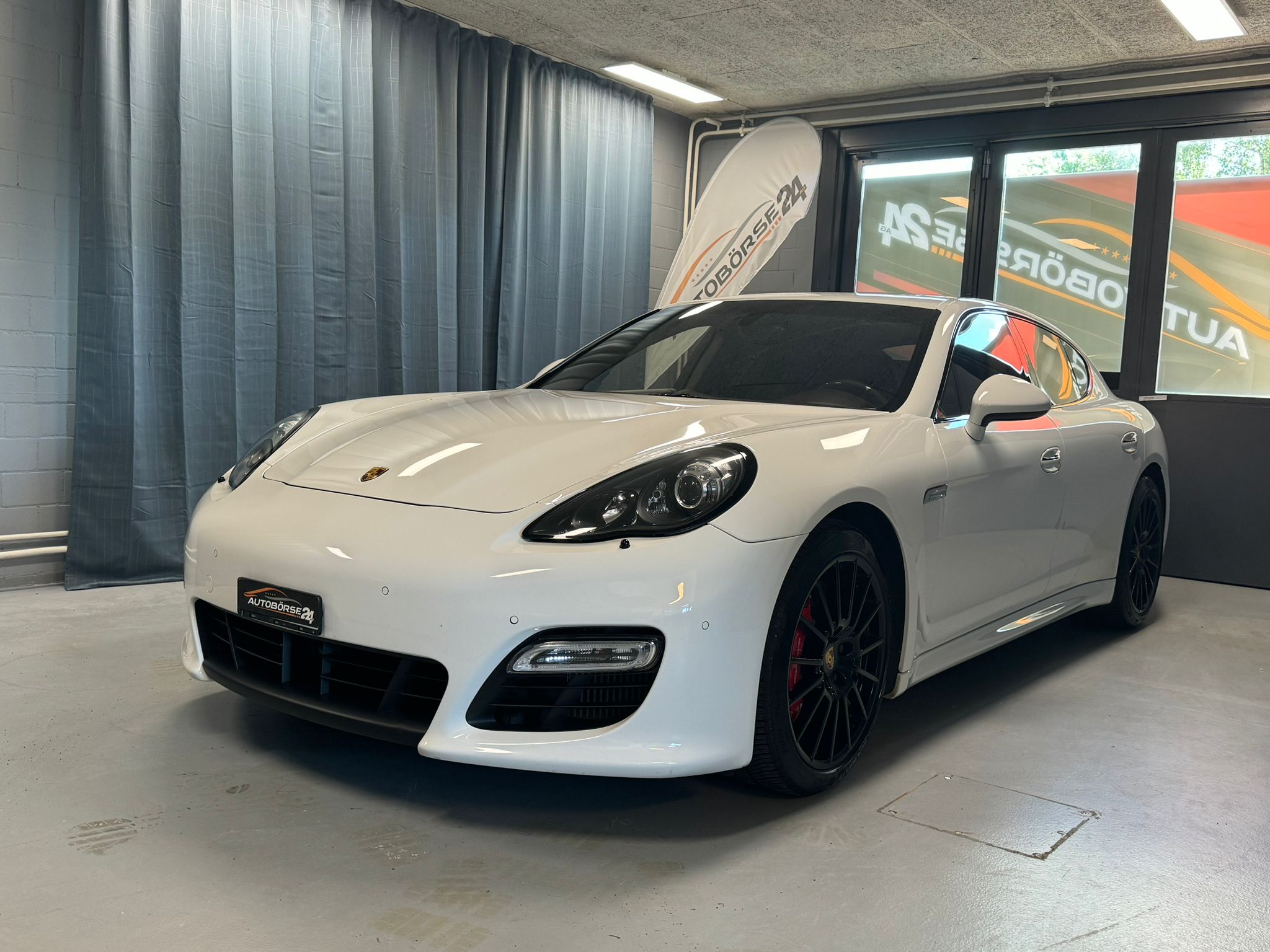 PORSCHE Panamera Turbo 4.8 PDK