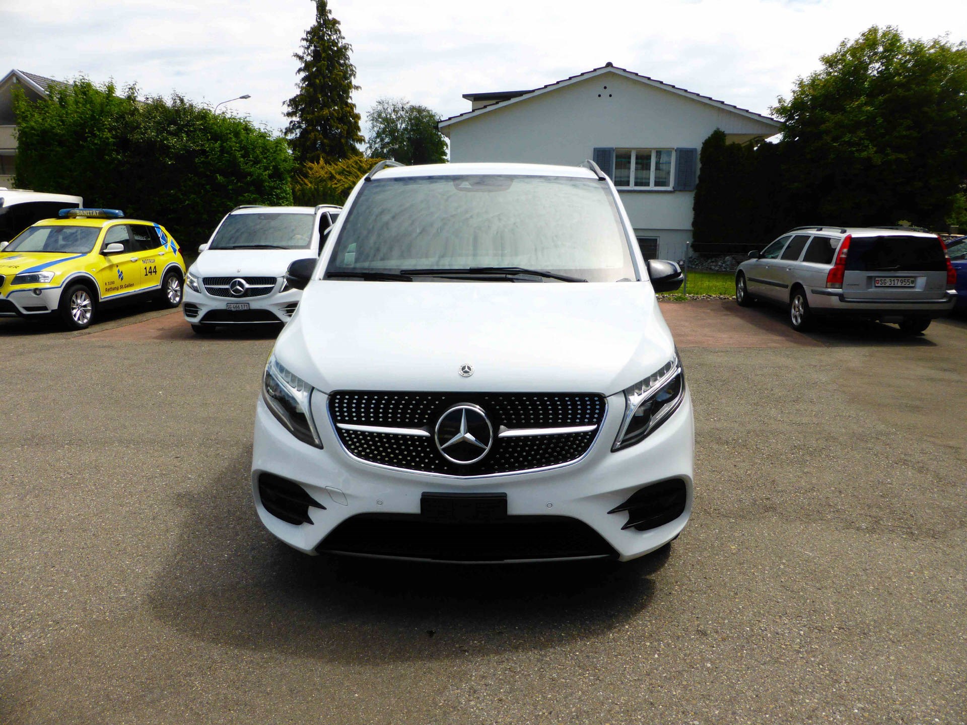 MERCEDES-BENZ V 300d Swiss Edition L 4x4