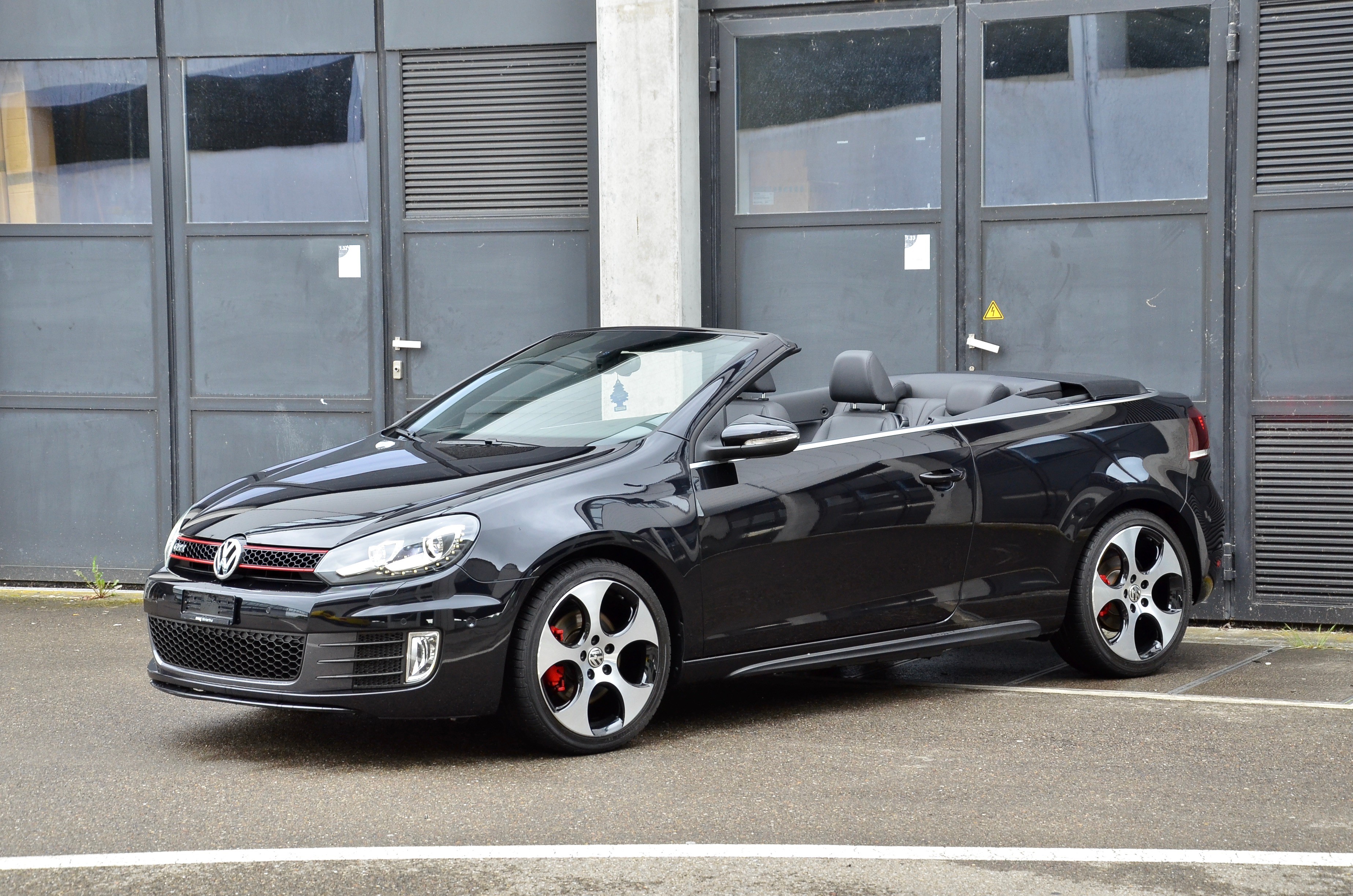 VW Golf Cabrio 2.0 TSI GTI DSG