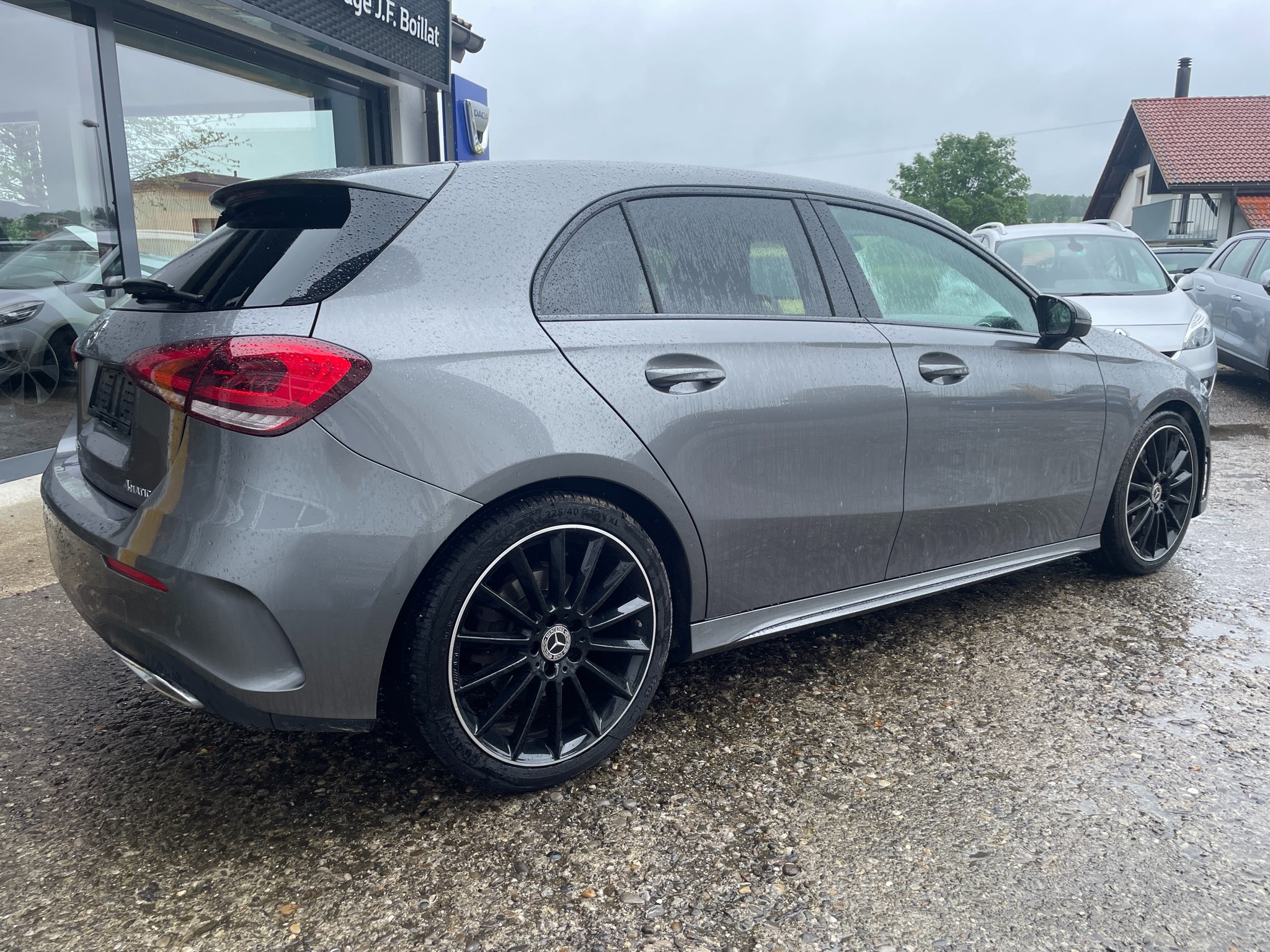 MERCEDES-BENZ A 220 d AMG Line 4m