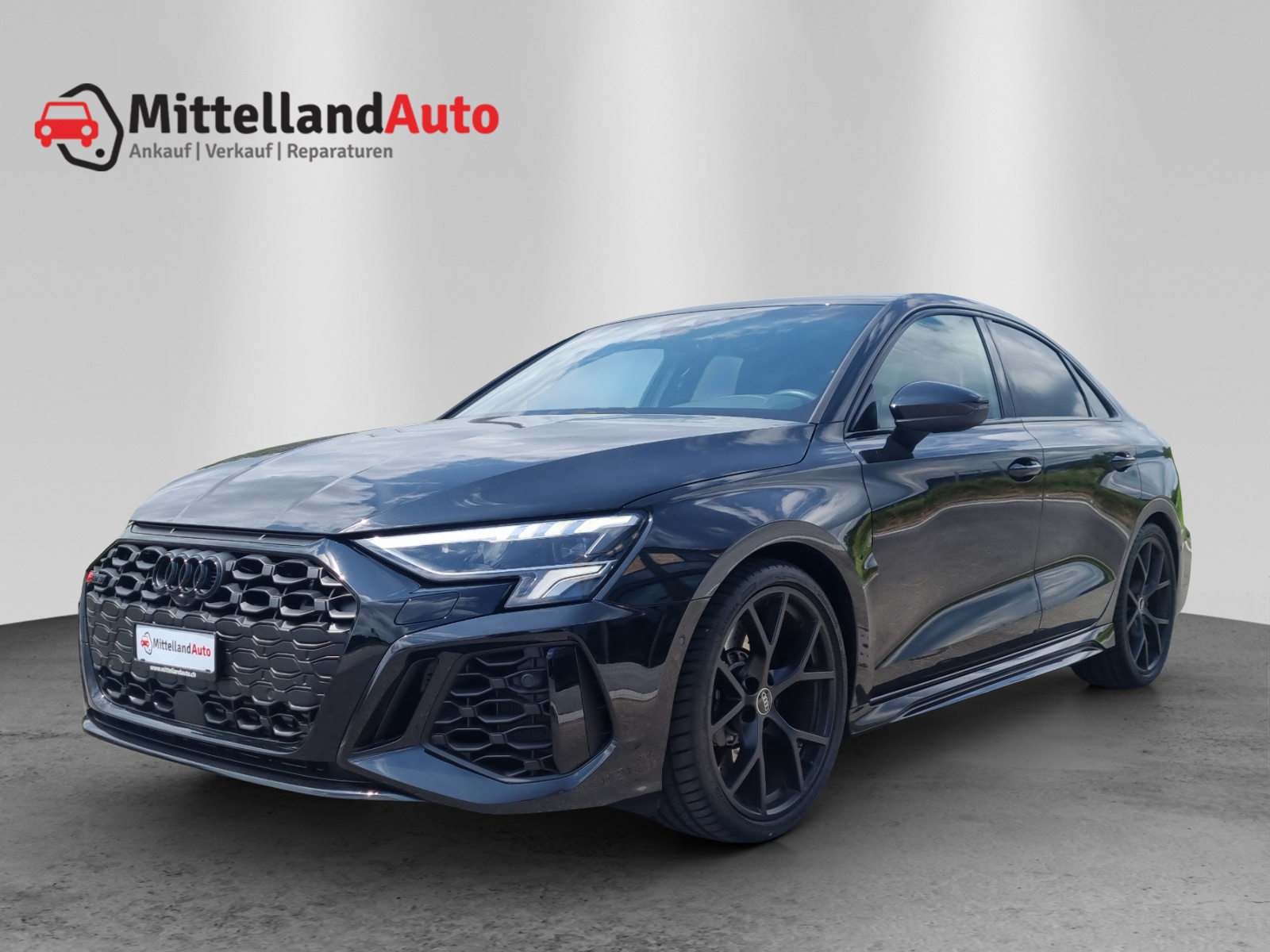 AUDI RS3 Limousine 2.5 TSI quattro S-tronic