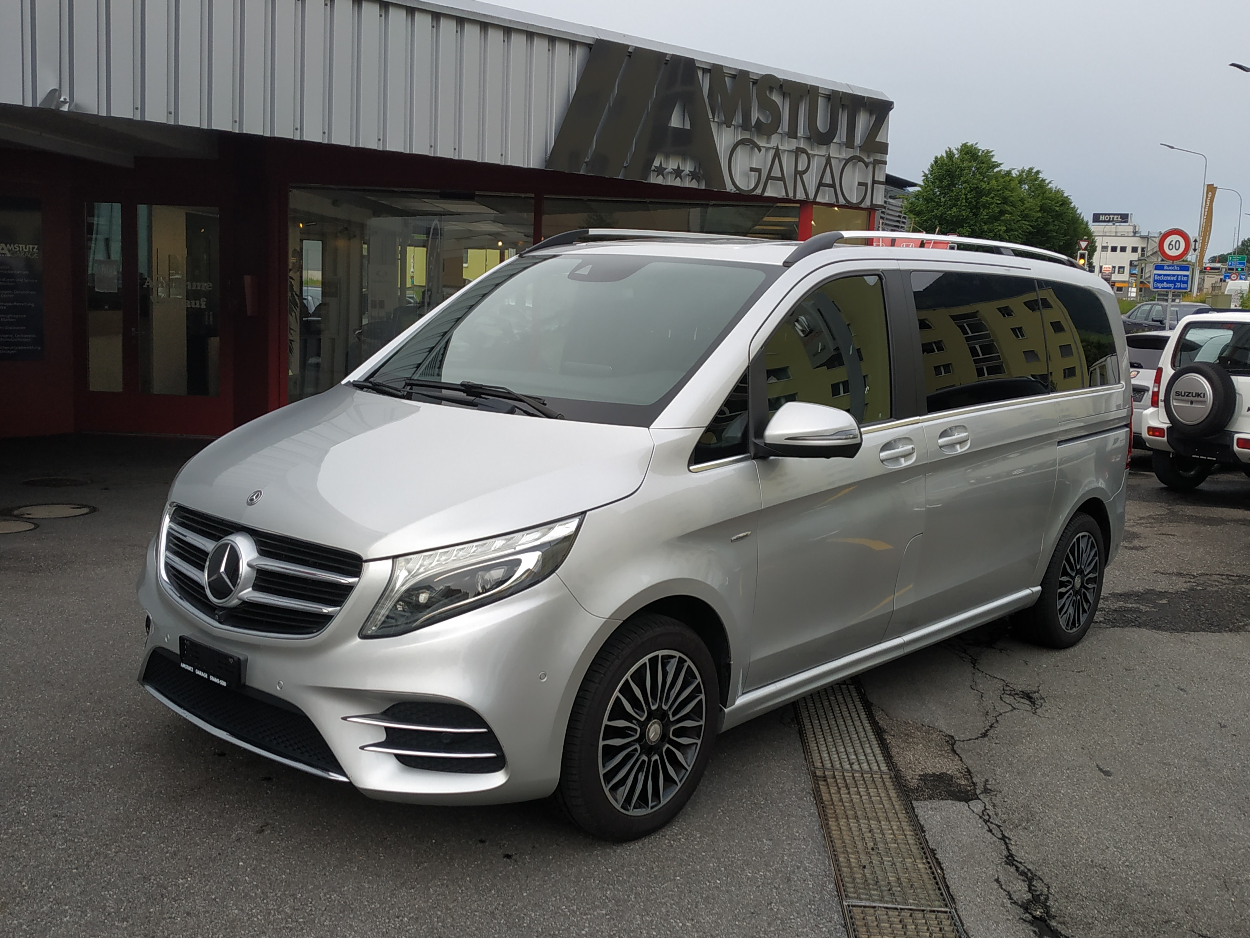 MERCEDES-BENZ V 250 d Swiss Edition kompakt 4Matic 7G-Tronic