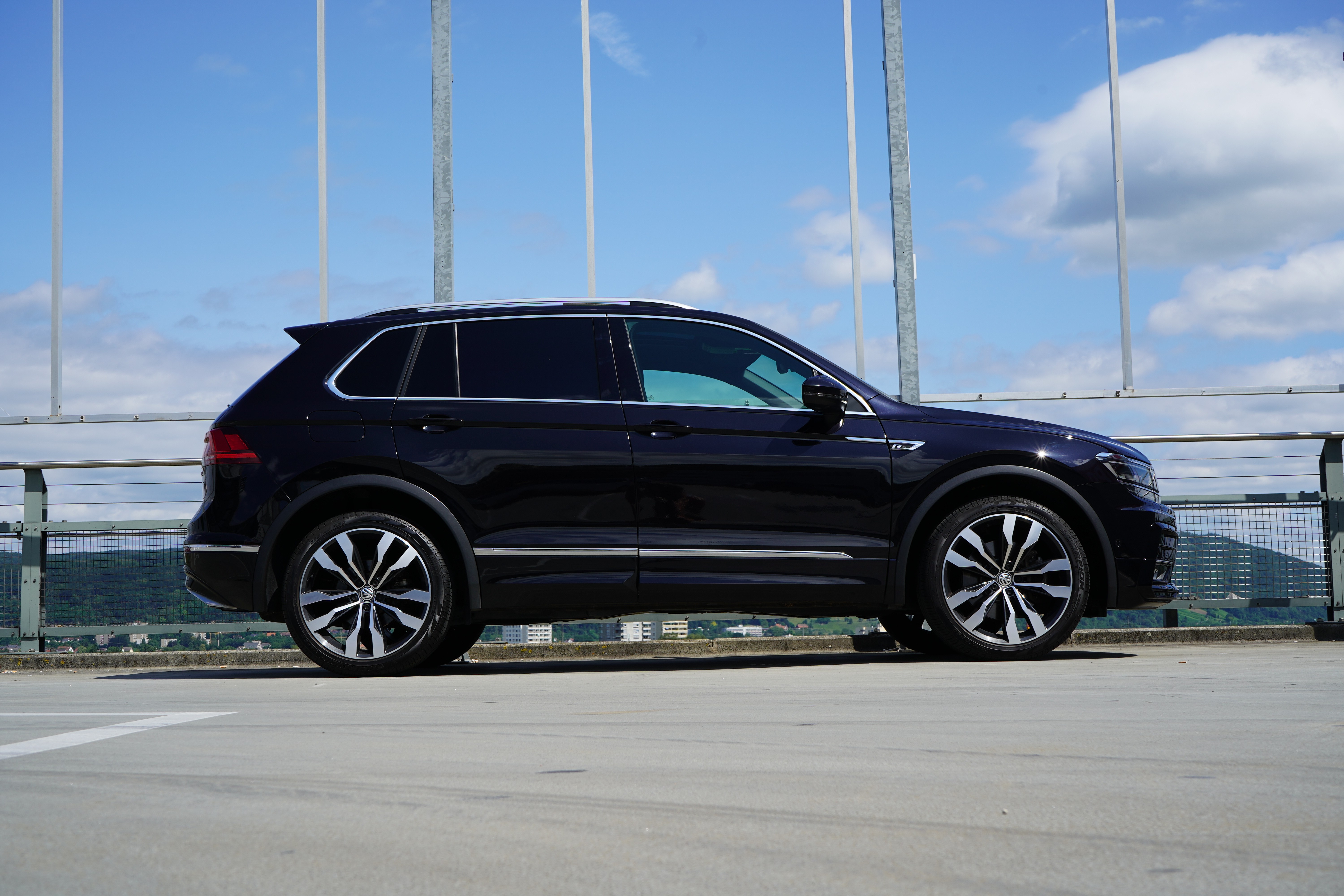 VW TIGUAN 2.0TSI HIGHLINE R-LINE PLUS 4MOTION DSG l 220 PS