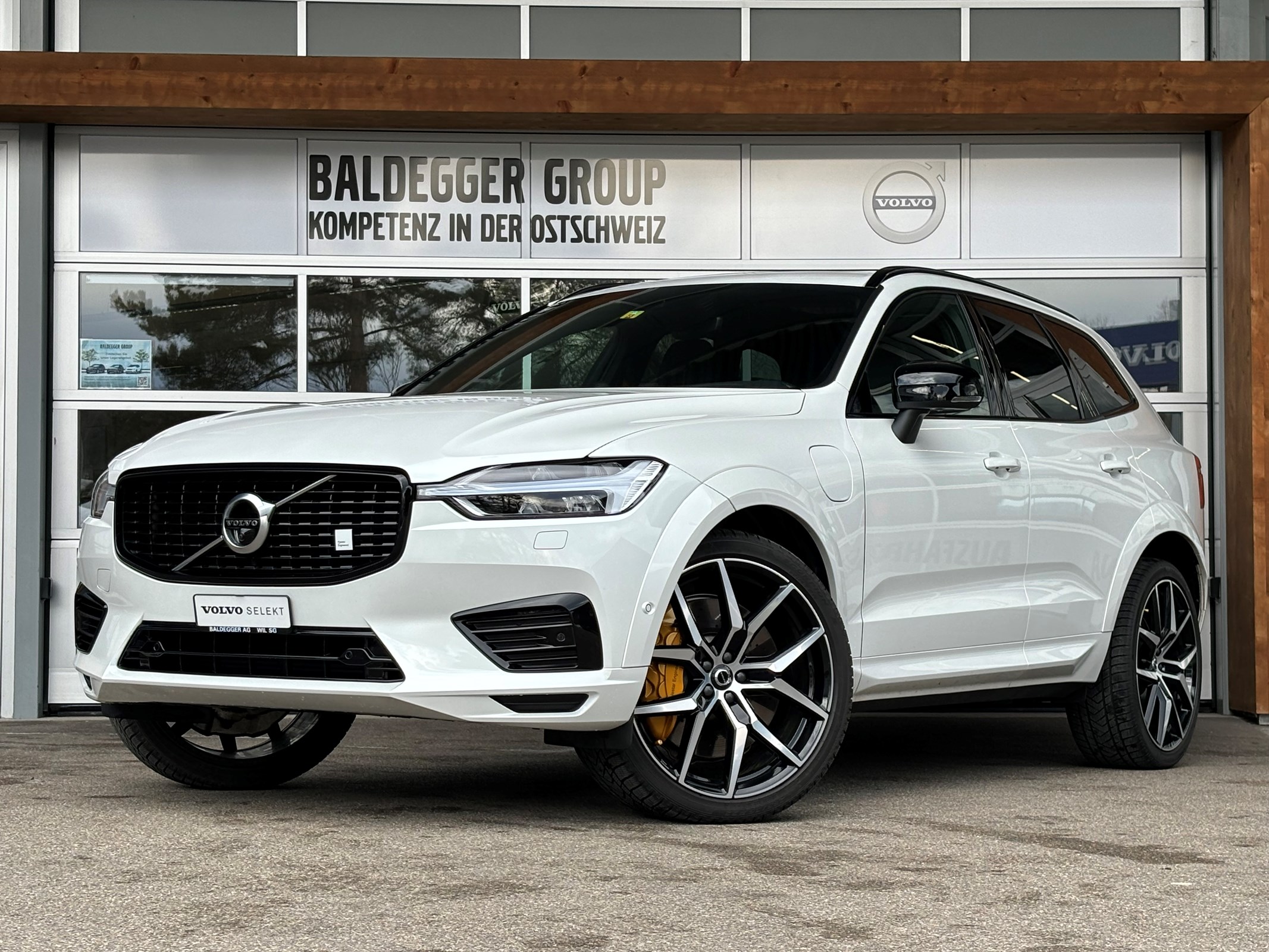 VOLVO XC60 2.0 T8 TE Polestar eAWD