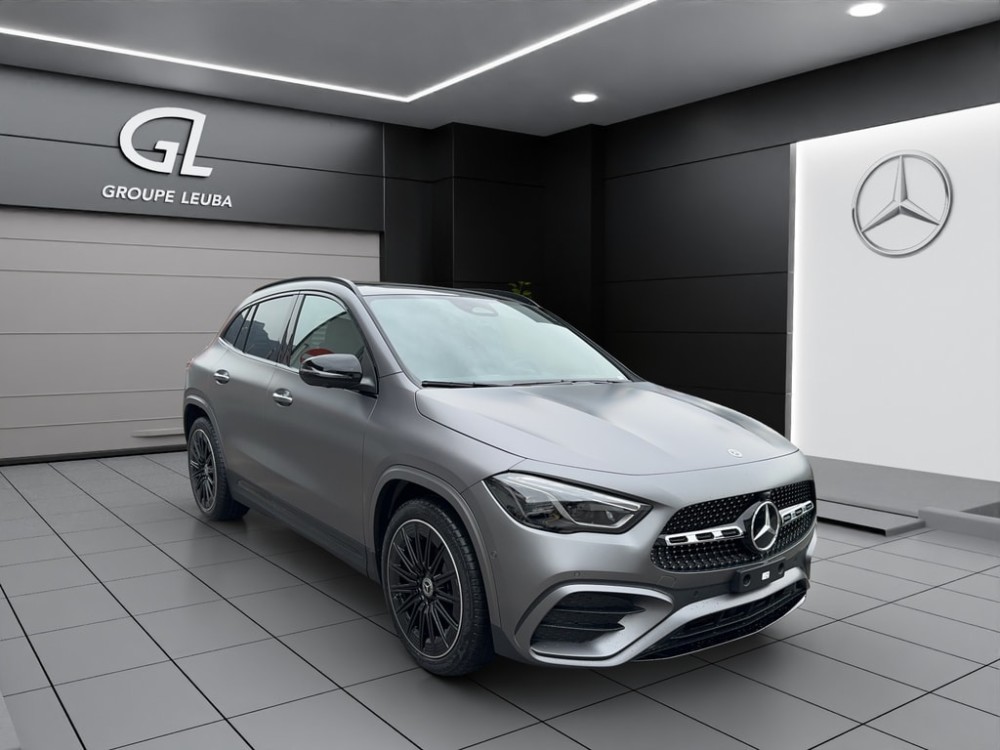 MERCEDES-BENZ GLA 220 4Matic 8G-DCT