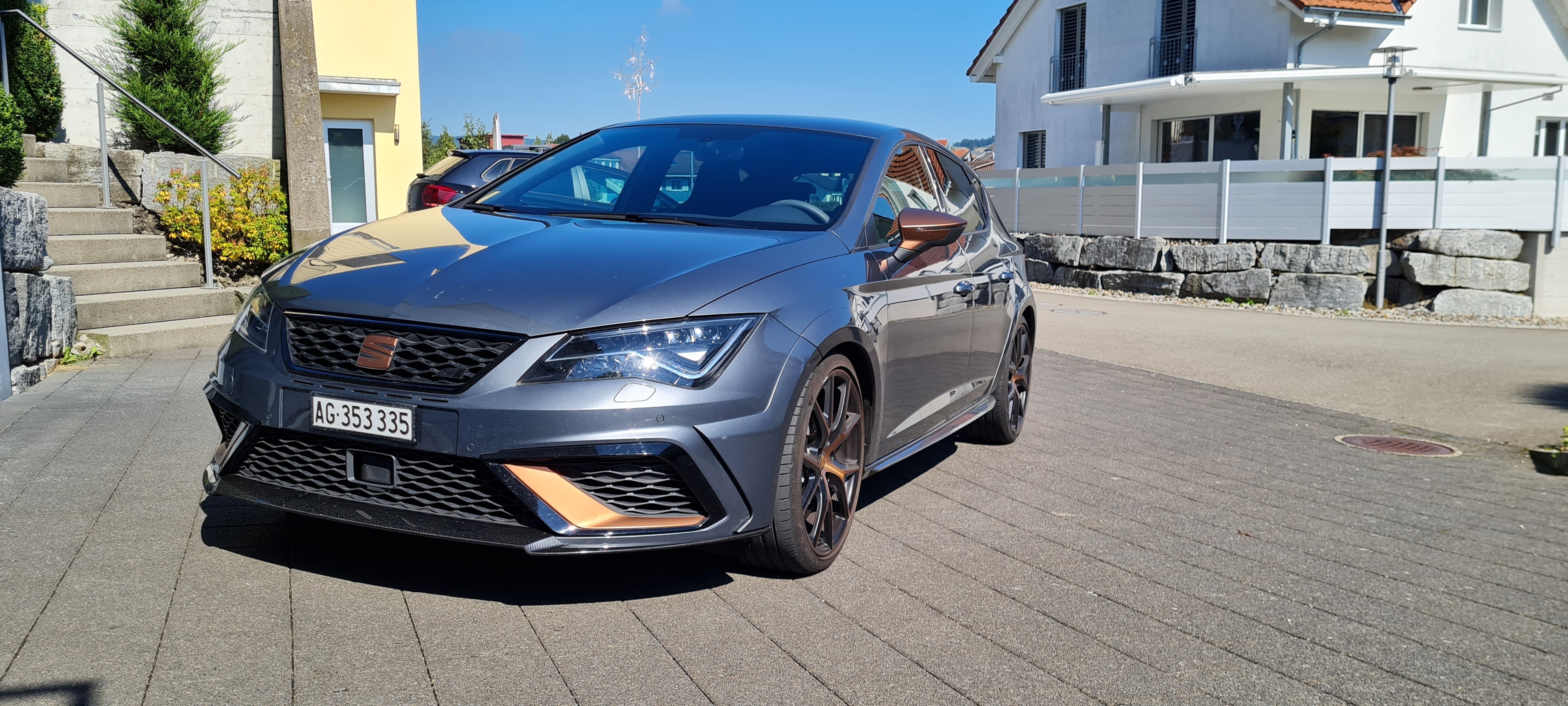 SEAT Leon 2.0 TSI Cupra R DSG