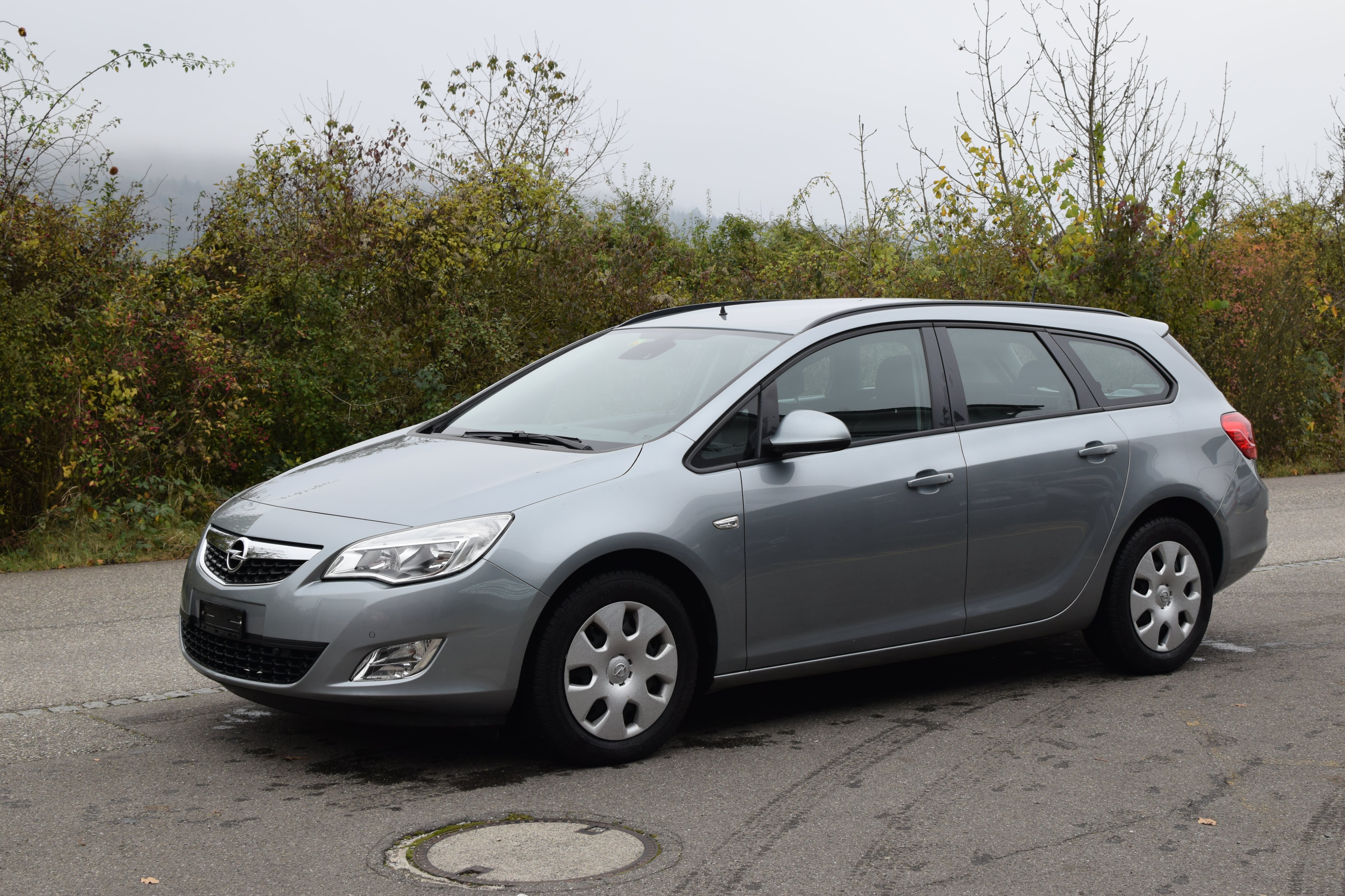 OPEL Astra SportsTourer 2.0 CDTi Enjoy Automatic