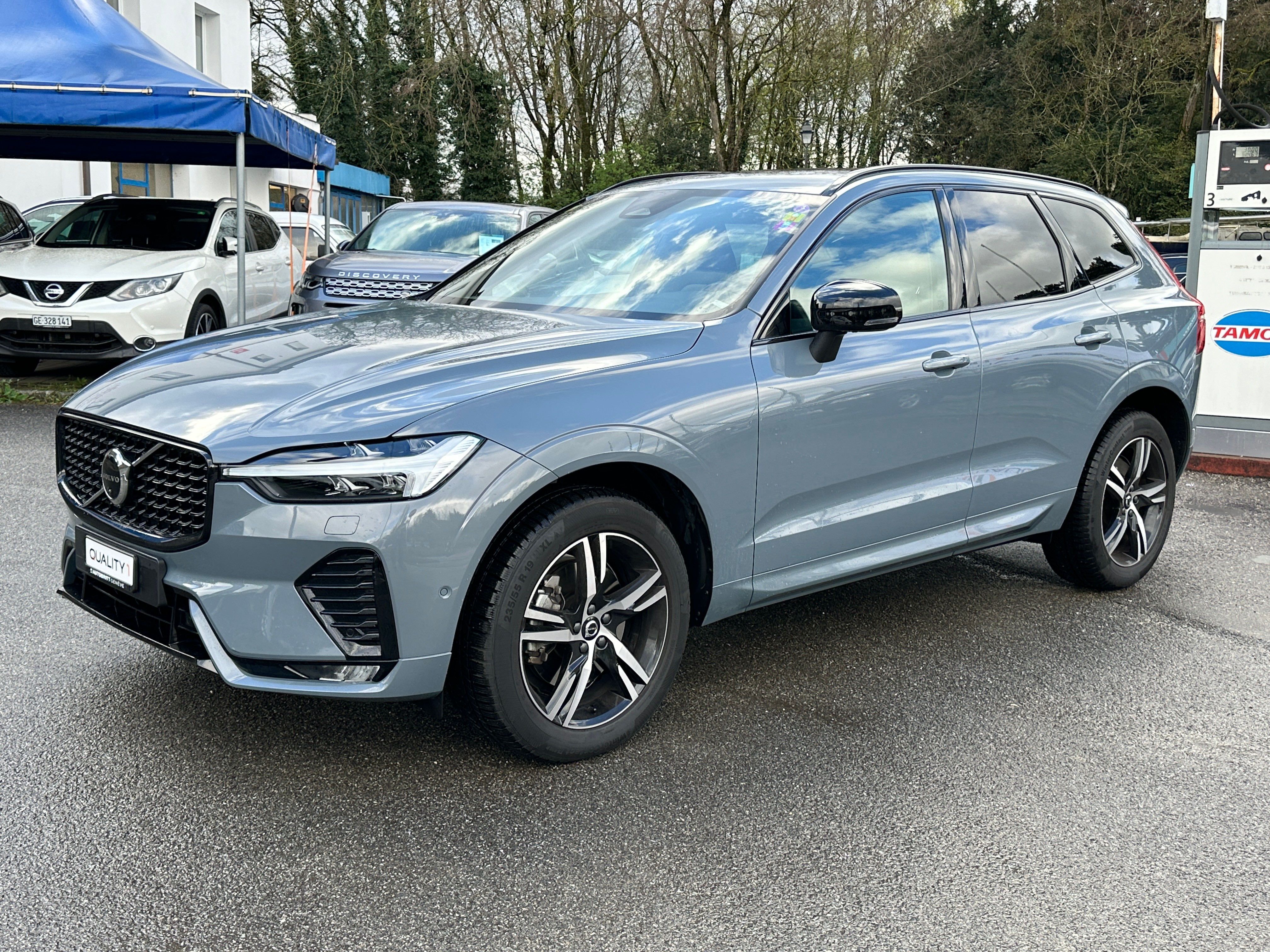 VOLVO XC60 B5 Benzin Mild Hybrid AWD R-Design Geartronic