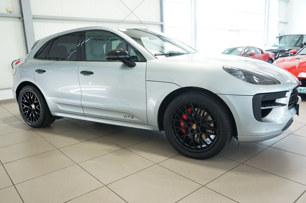 PORSCHE Macan GTS PDK