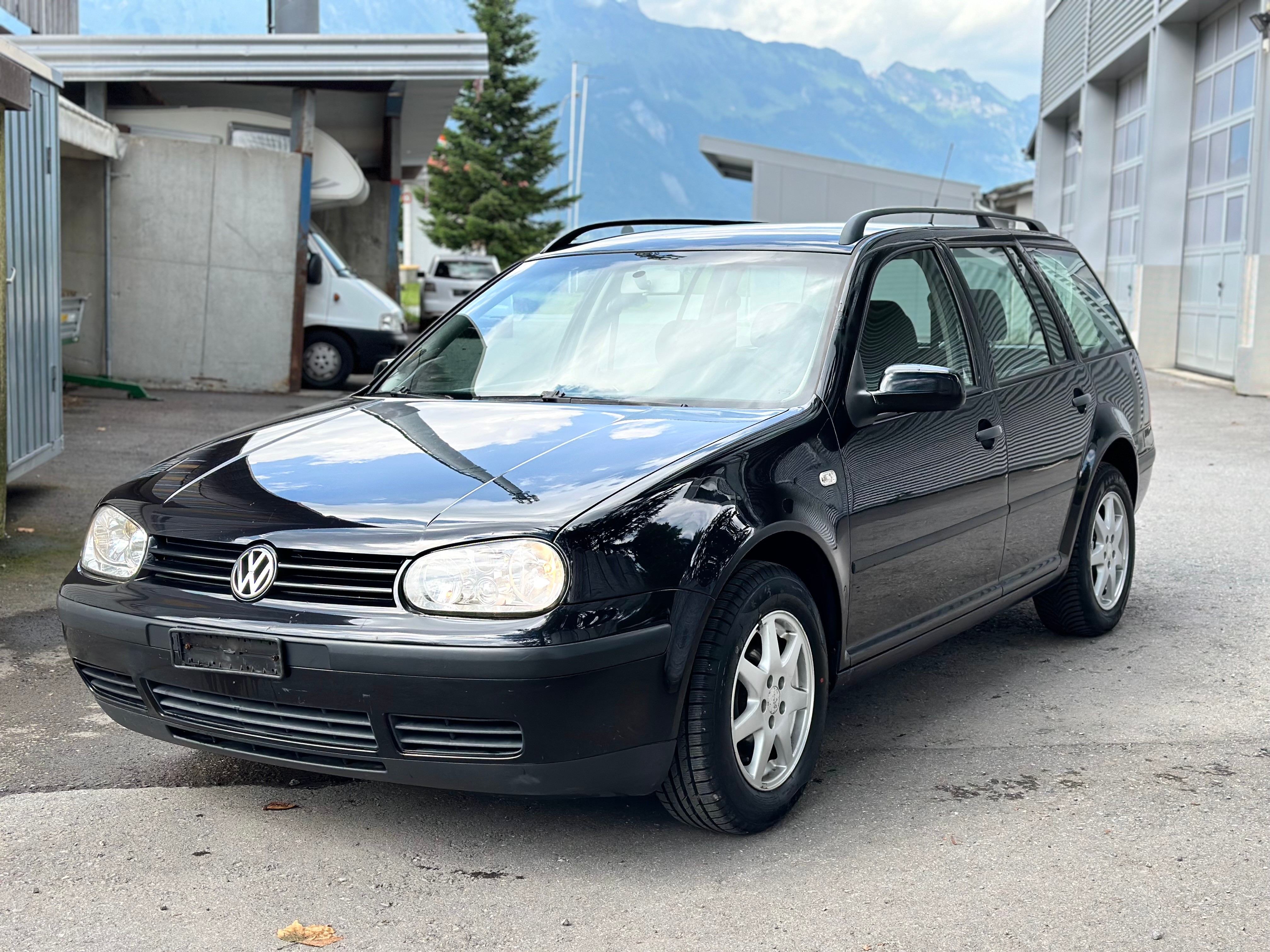 VW Golf Variant 1.9 TDI PD Pacific 4Motion