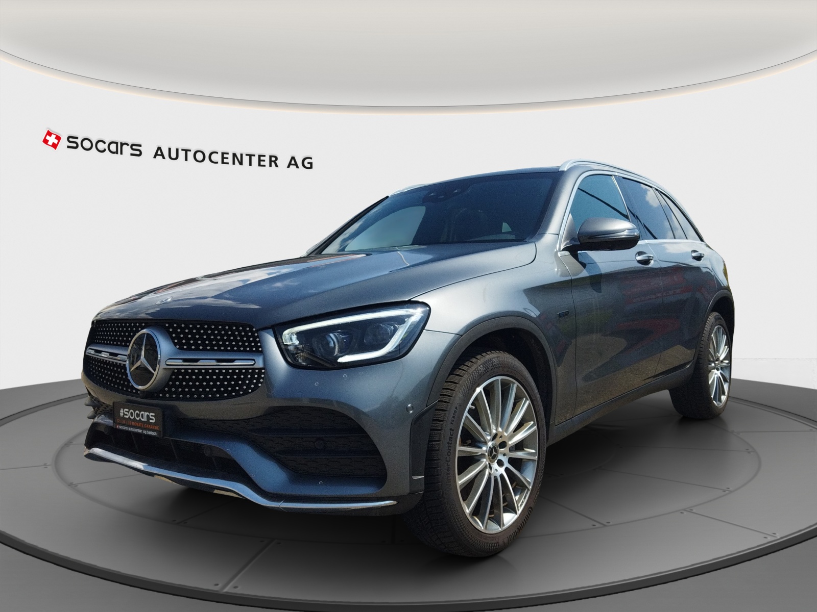 MERCEDES-BENZ GLC 300 de AMG Line 4Matic 9G-Tronic // CH Fahrzeug // 360°-Kamera // Ambientebeleuchtung // Head-Up Display // Pa