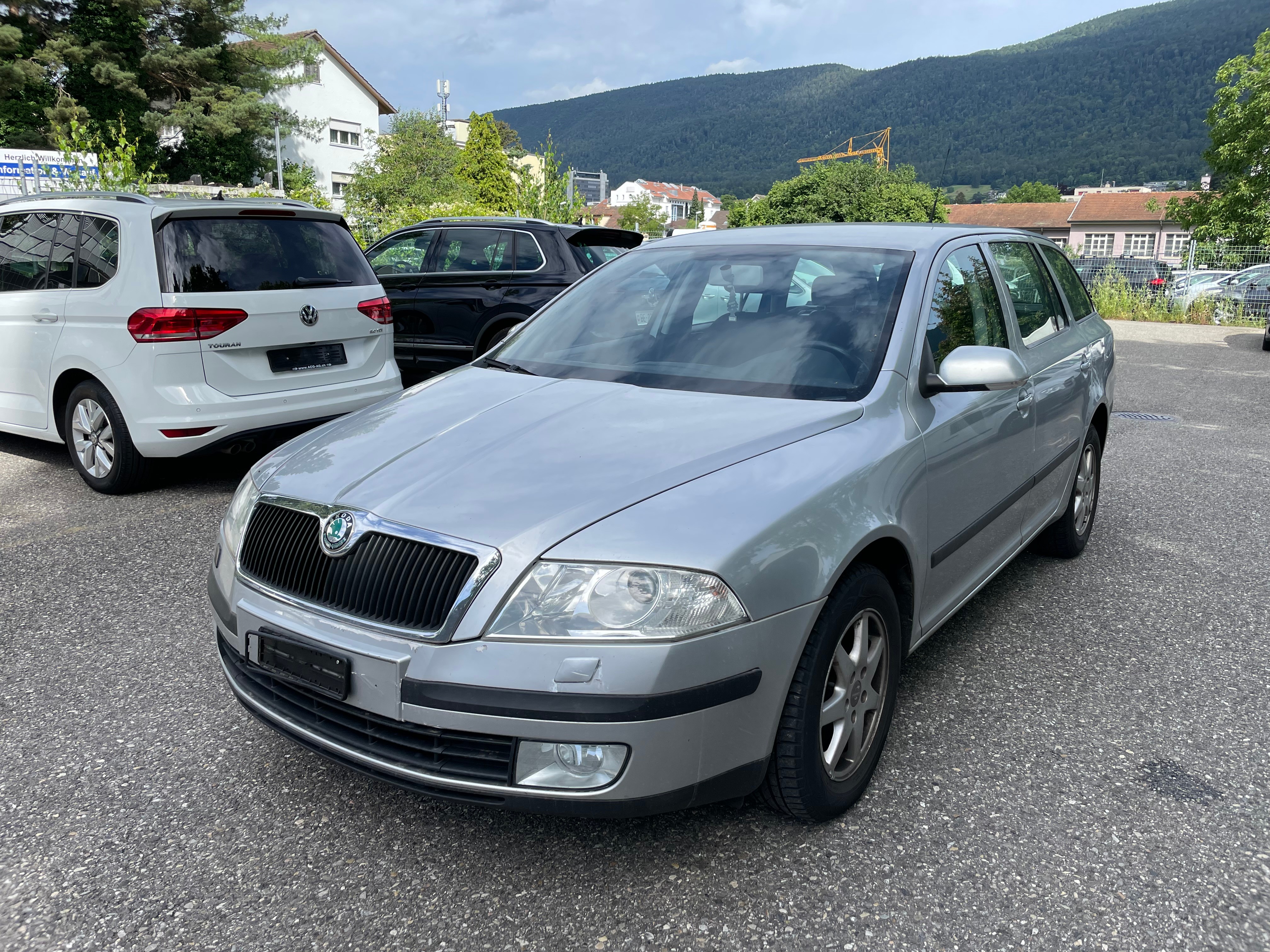 SKODA Octavia 2.0 TDI Ambiente ** Automat ** Klimaanlage ** Tempomat ** B04