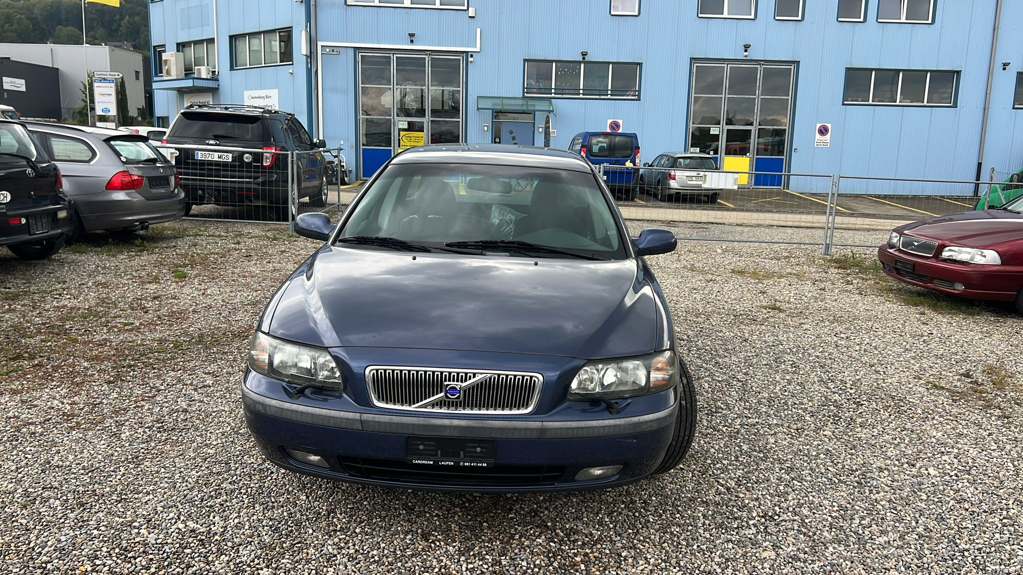 VOLVO V70 2.4