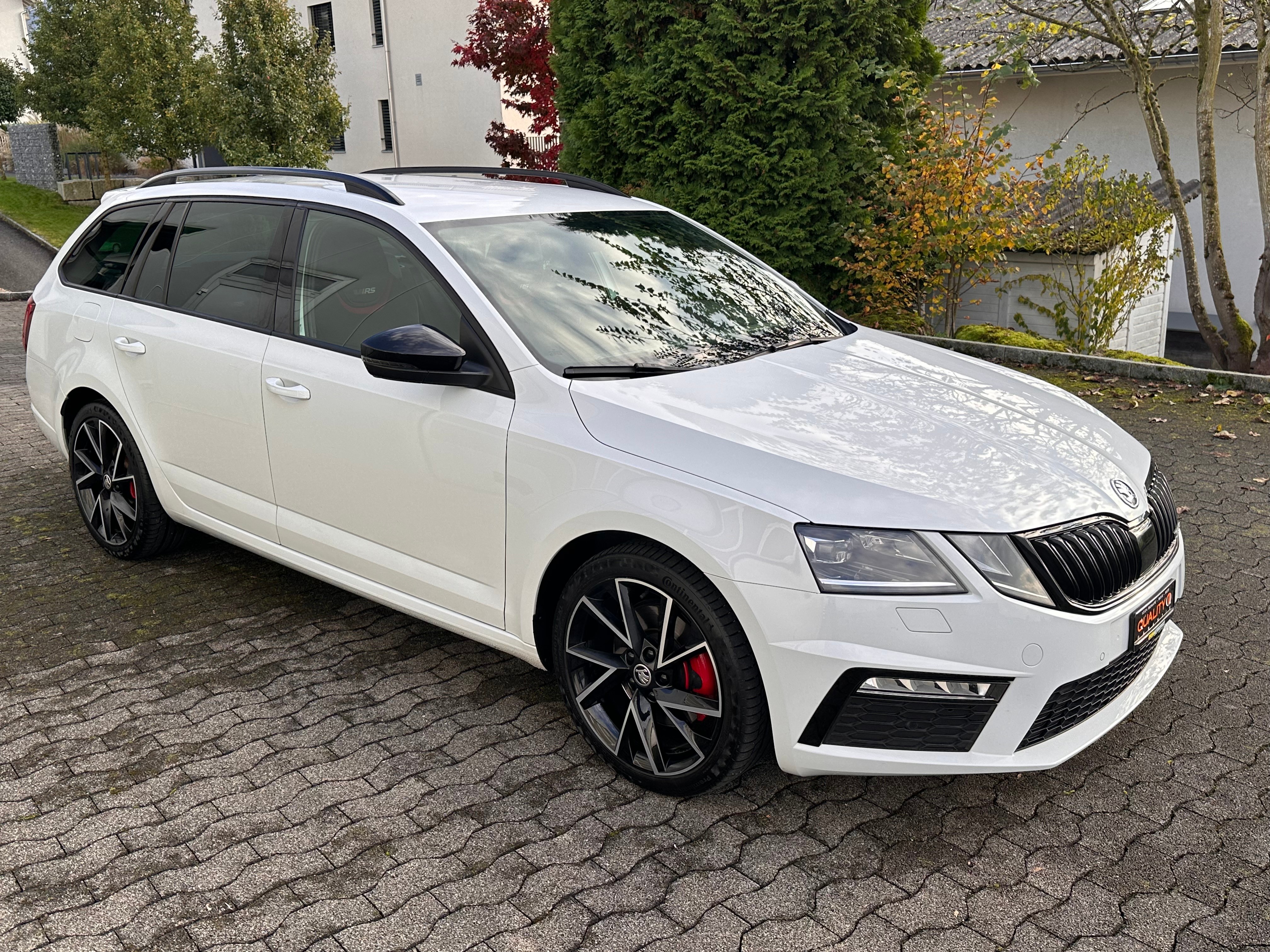 SKODA Octavia Combi 2.0 TDI RS 4x4 DSG