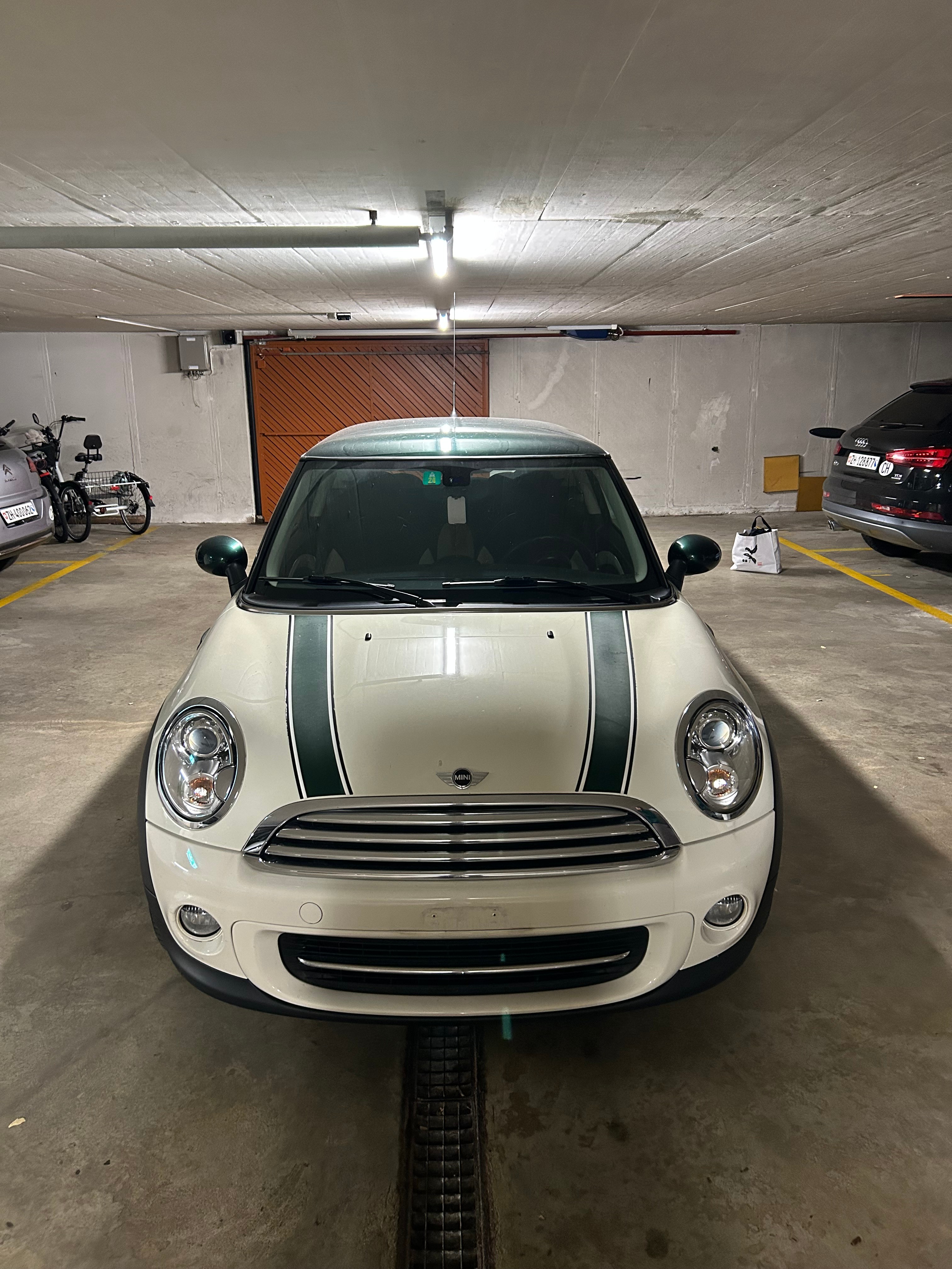 MINI Mini Cooper R56