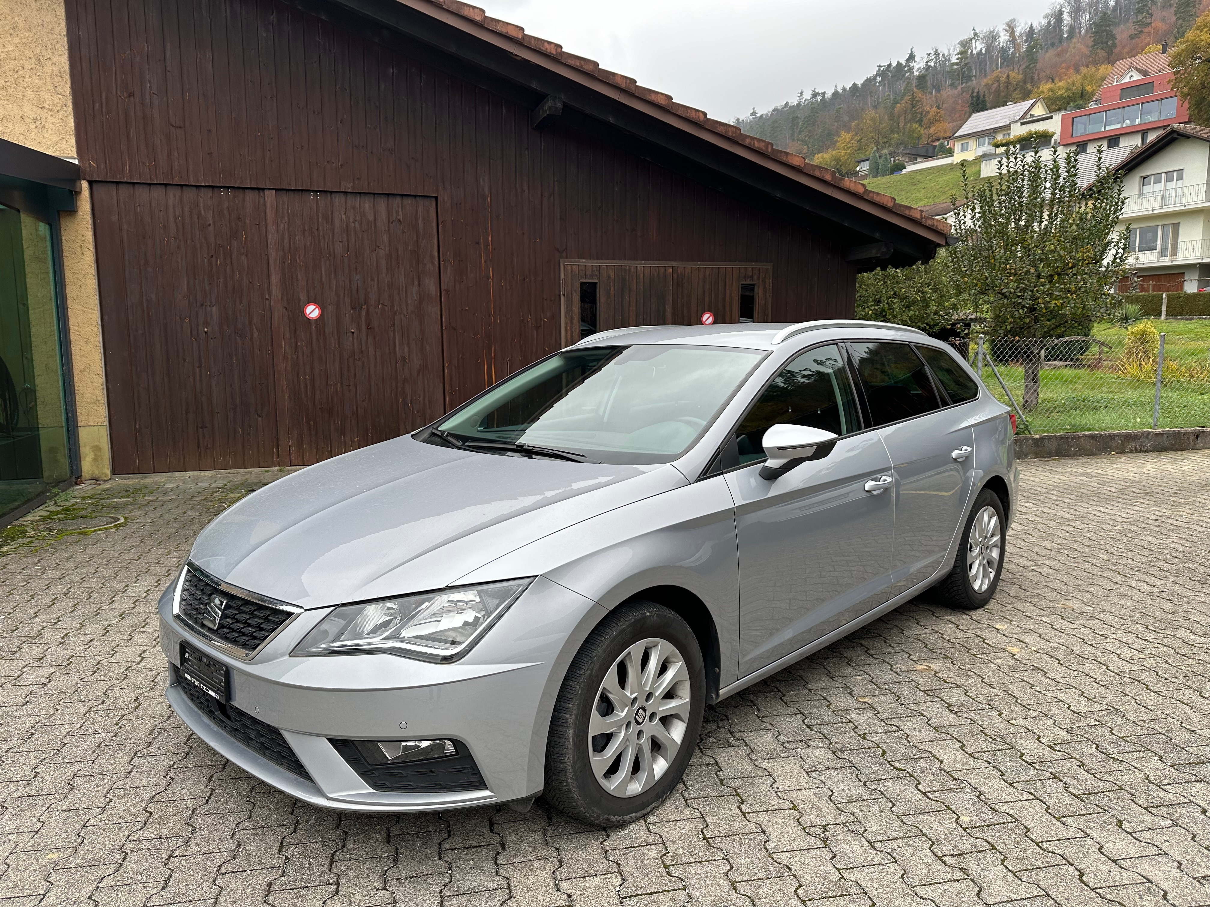 SEAT Leon ST 1.6 TDI CR Style DSG