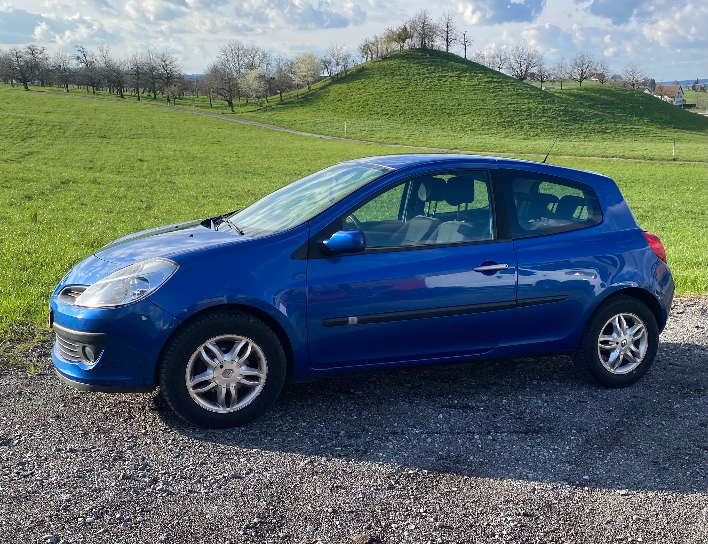 RENAULT Clio 1.2 16V Turbo Dynamique