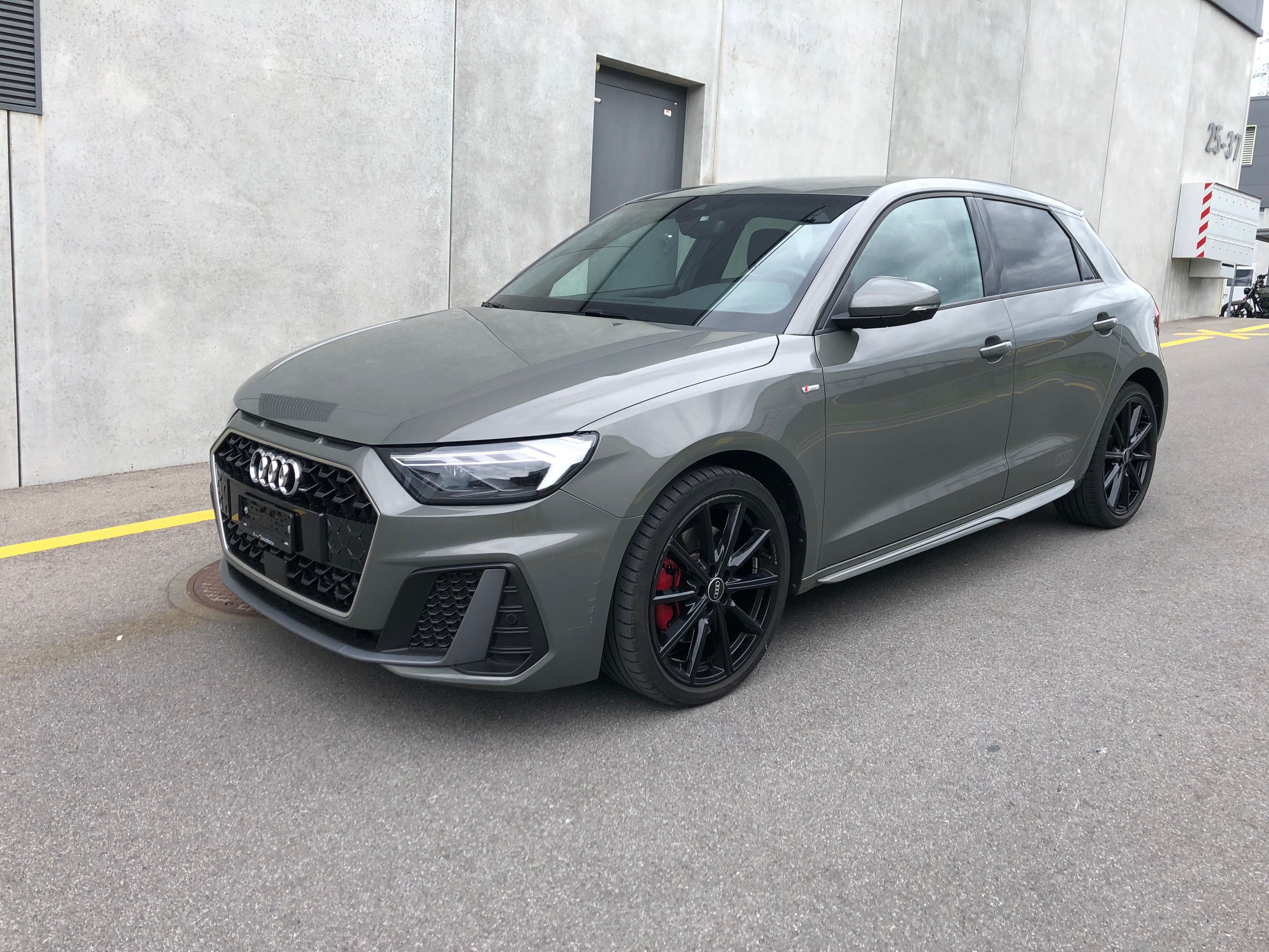 AUDI A1 Sportback 40 TFSI S Line (21)