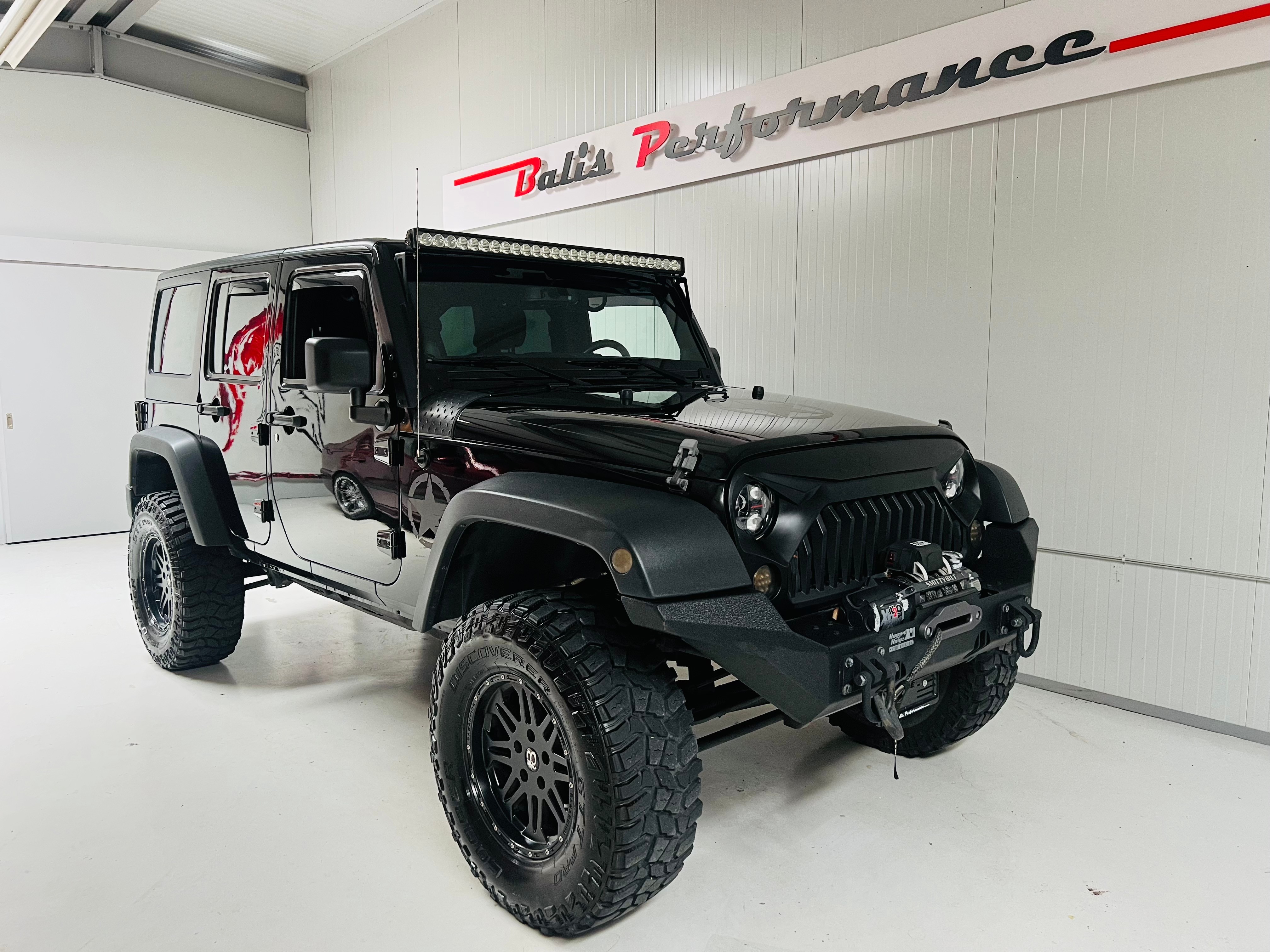 JEEP Wrangler 2.8CRD Unlimited Sahara Automatic