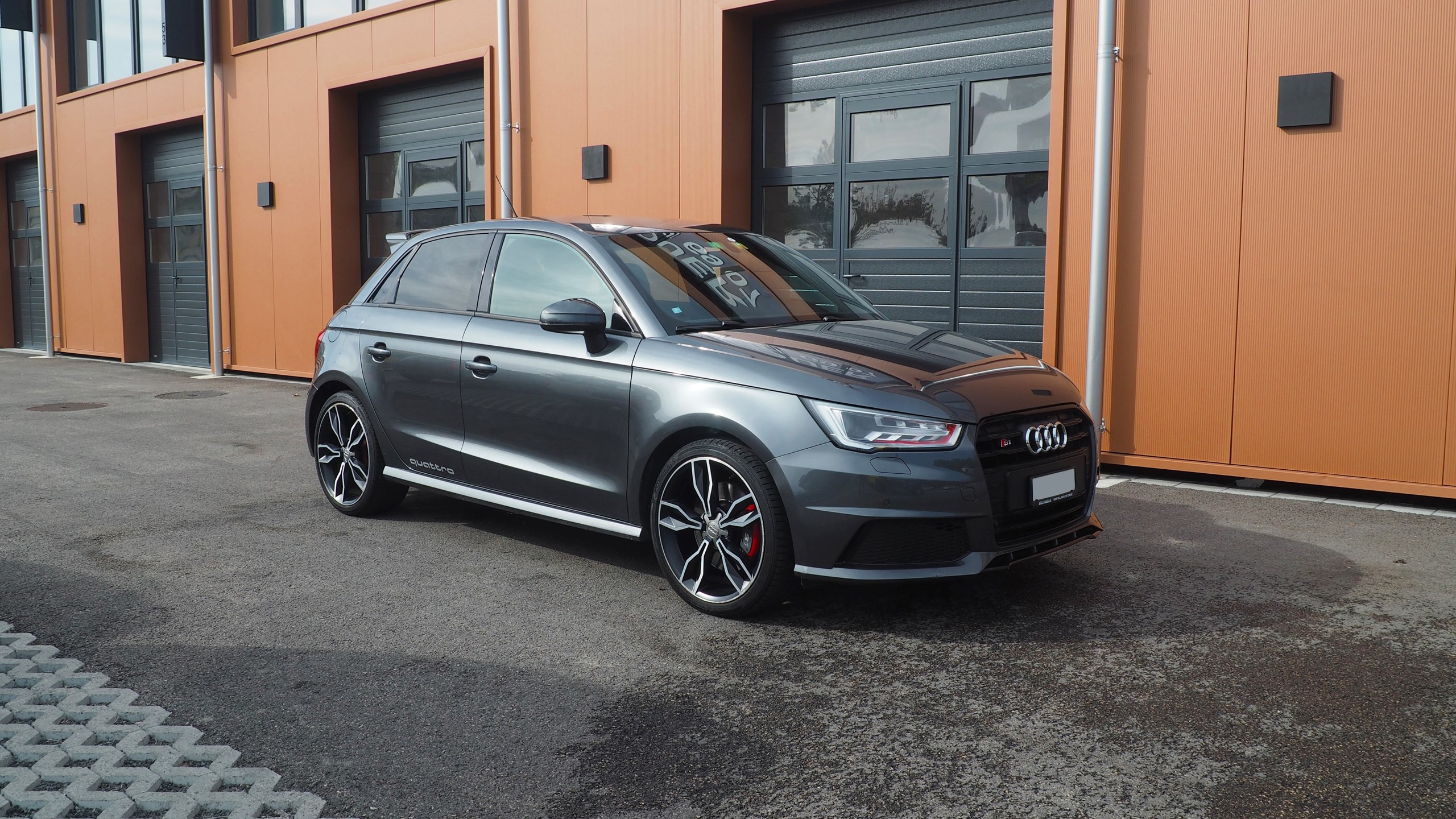 AUDI S1 Sportback 2.0 TFSI Sport quattro