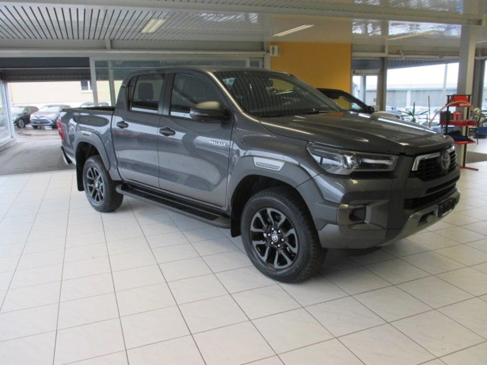 TOYOTA Hilux 2.8D-4D Invincible Double Cab 4x4 A