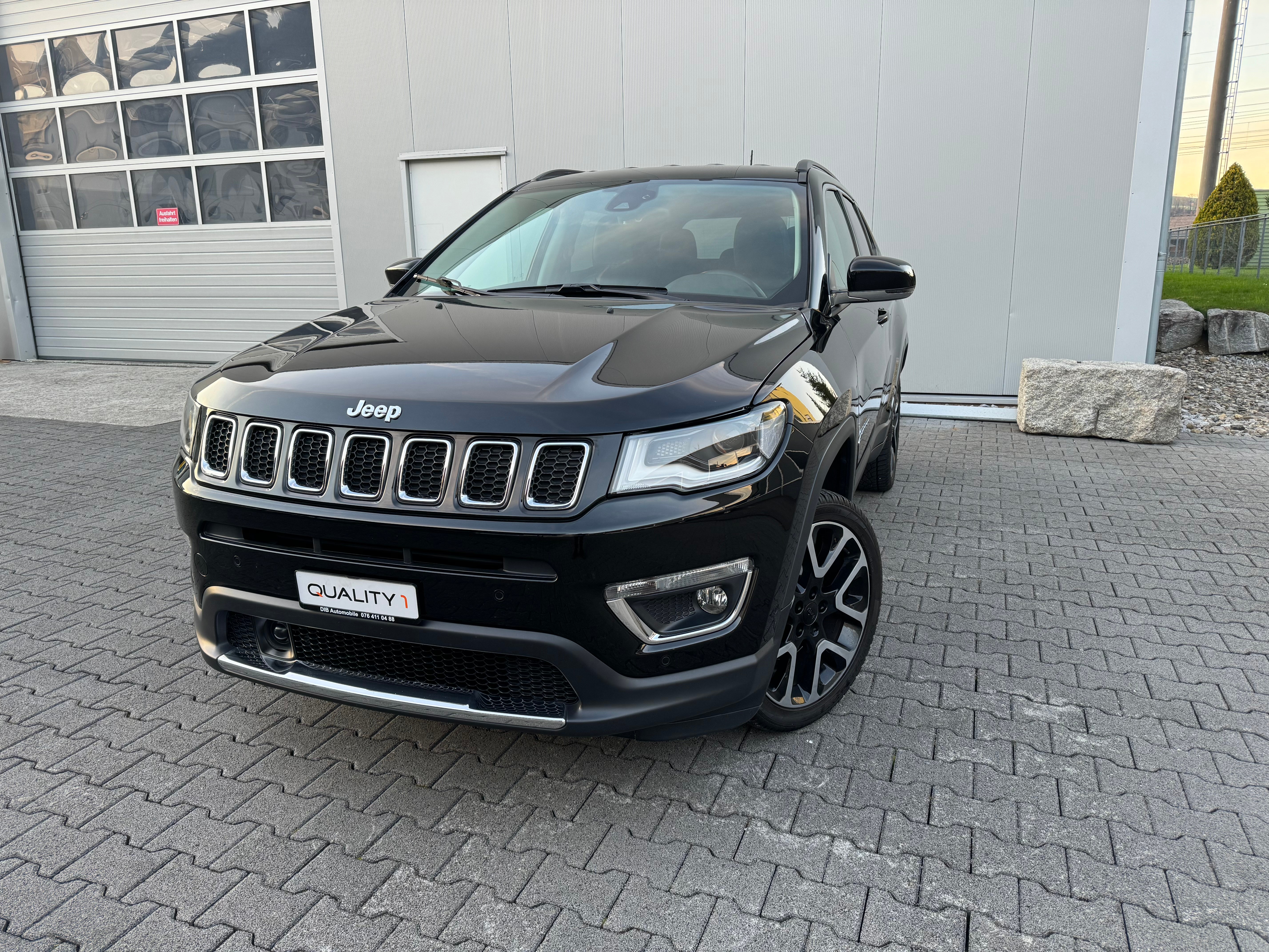 JEEP Compass 1.4 Turbo Limited AWD 9ATX*TOP AUSSTATTUNG*ANHÄNGERKUPPLUNG 1000 KG*