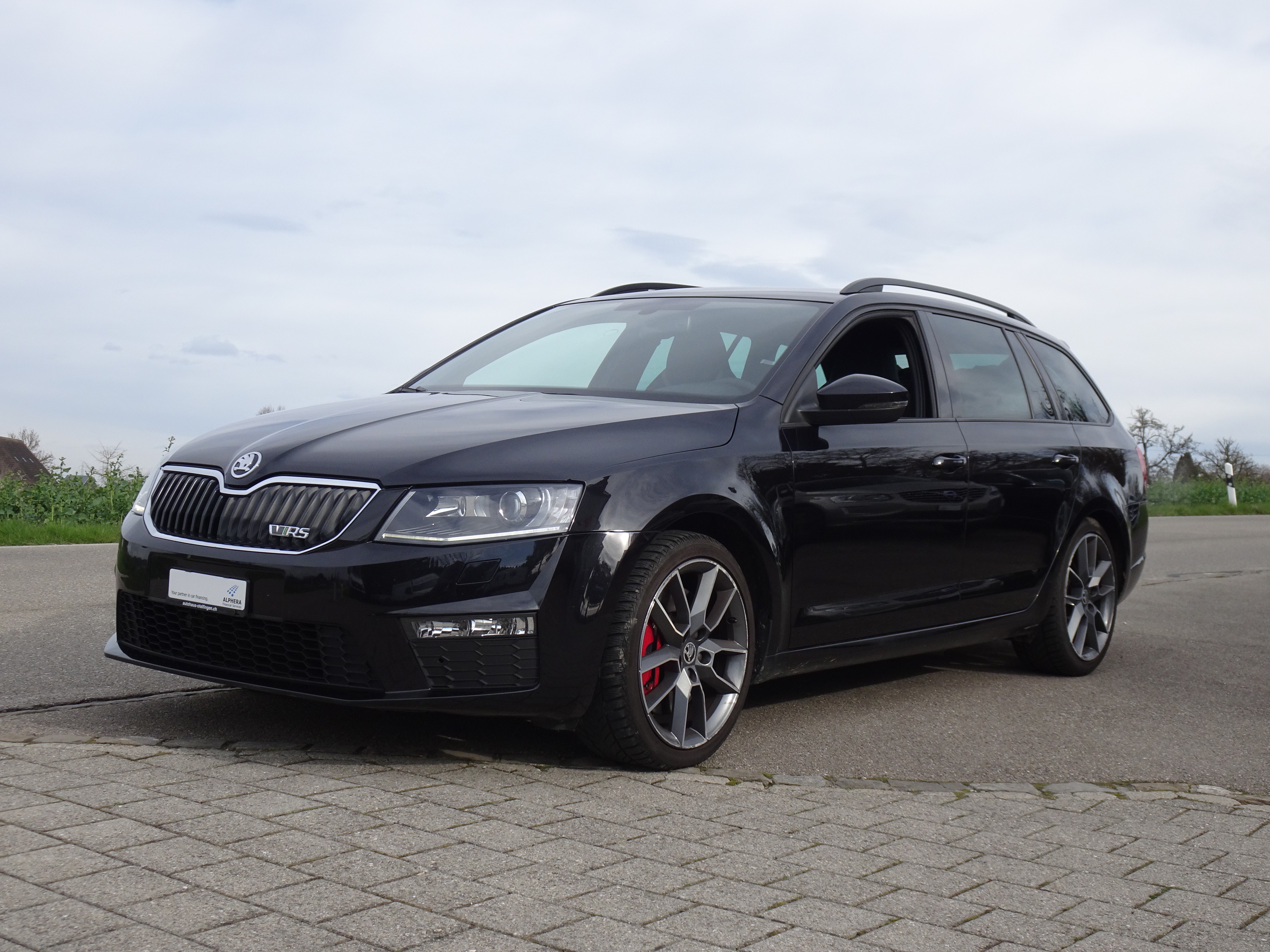 SKODA Octavia Combi 2.0 TSI RS